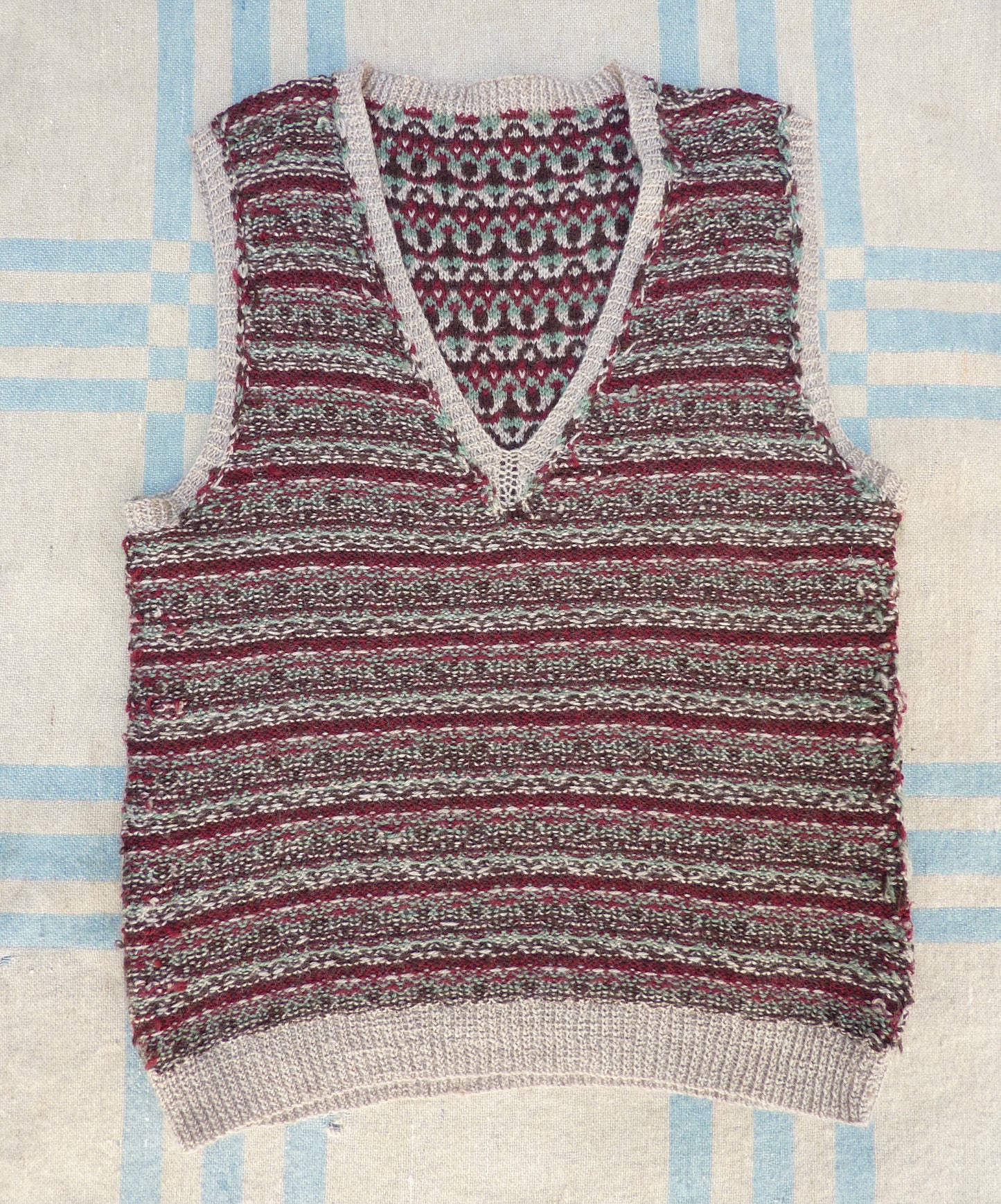 Vintage Mens Hand Knitted Fair Isle Slipover Sweater Vest Green Brown Burgundy 1970s 1980s Fairisle Tank Top