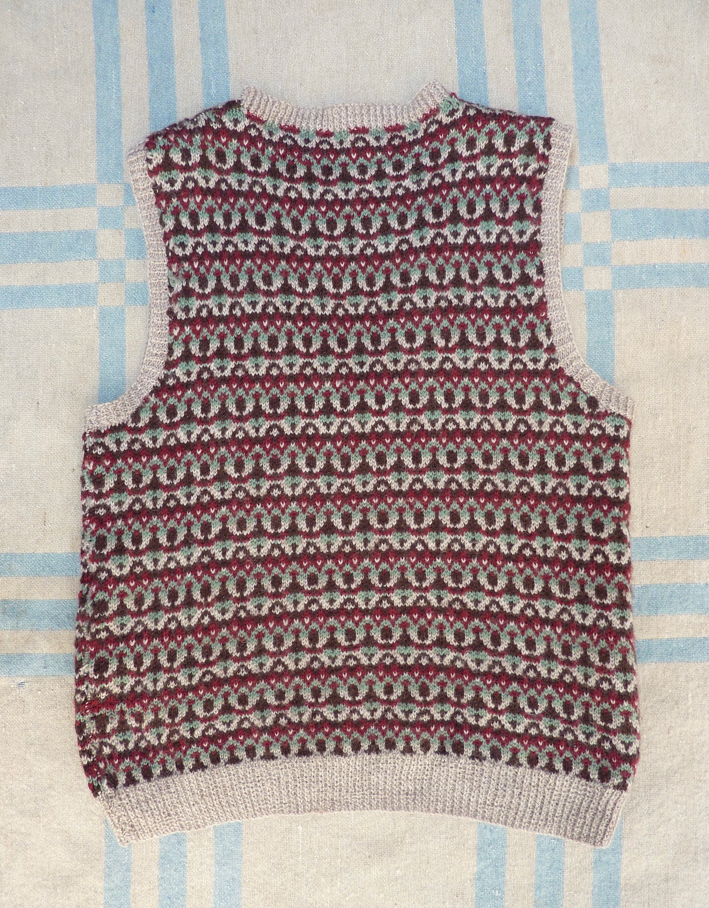 Vintage Mens Hand Knitted Fair Isle Slipover Sweater Vest Green Brown Burgundy 1970s 1980s Fairisle Tank Top