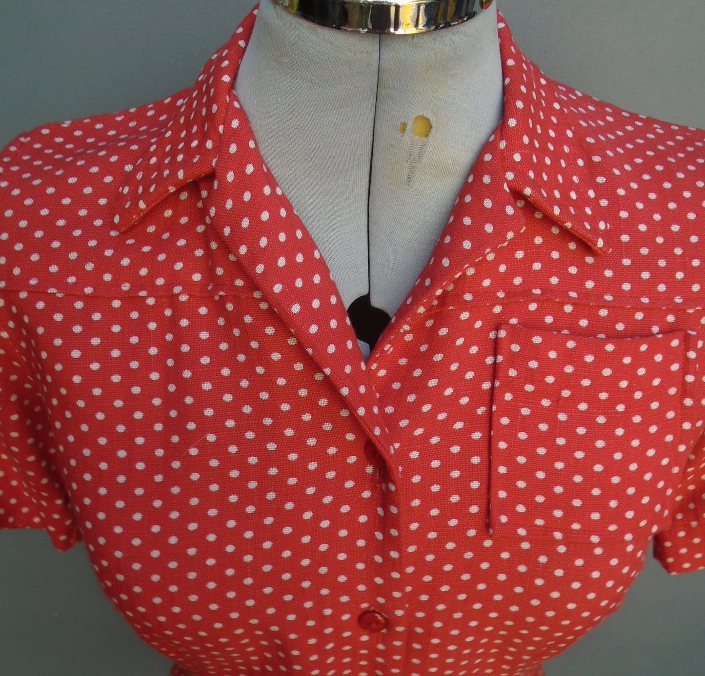 Outstanding Vintage CC41 1940s Blouse Red White Spotty Polka Dot UK XS