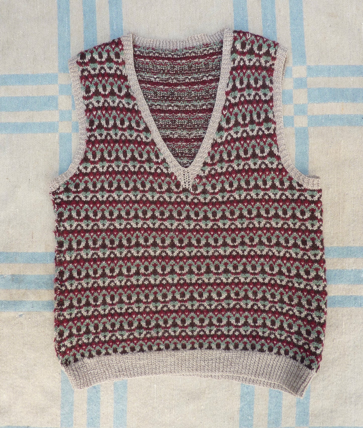 Vintage Mens Hand Knitted Fair Isle Slipover Sweater Vest Green Brown Burgundy 1970s 1980s Fairisle Tank Top