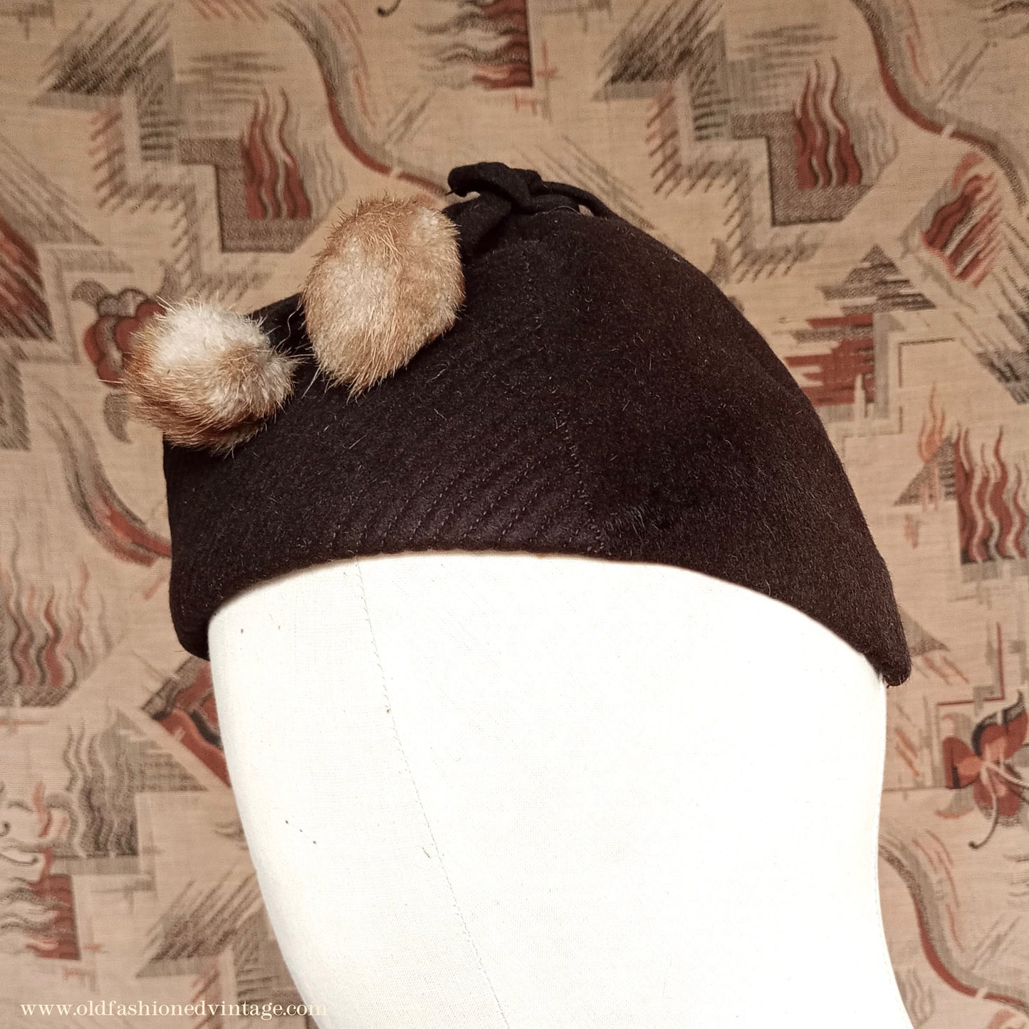Vintage 1930s 1940s French Brown Felt Hat Forage Side Cap Pom Pom Fur Trim