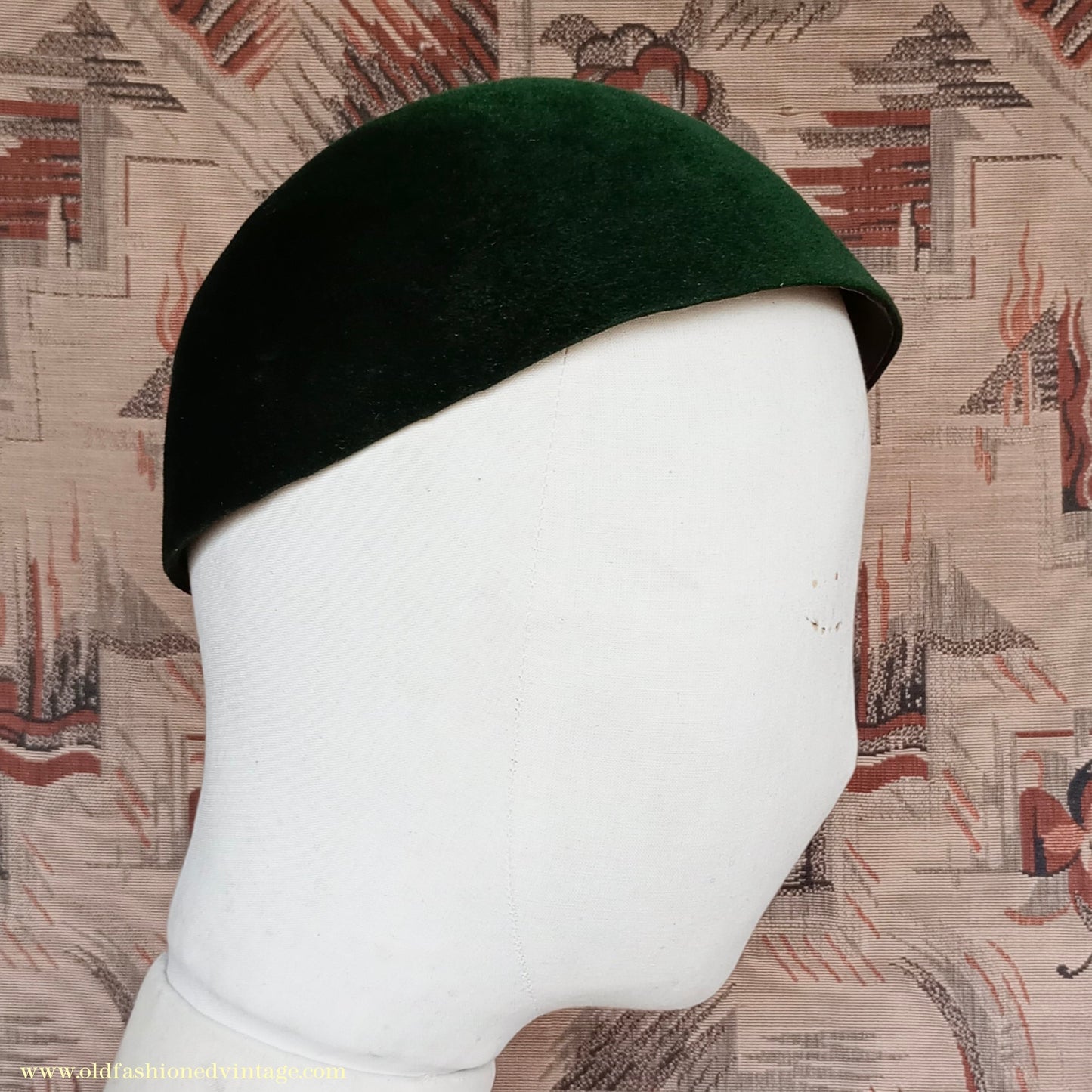 Vintage 1930s Green Felt Hat Asymmetrical Deco Cloche Reslaw