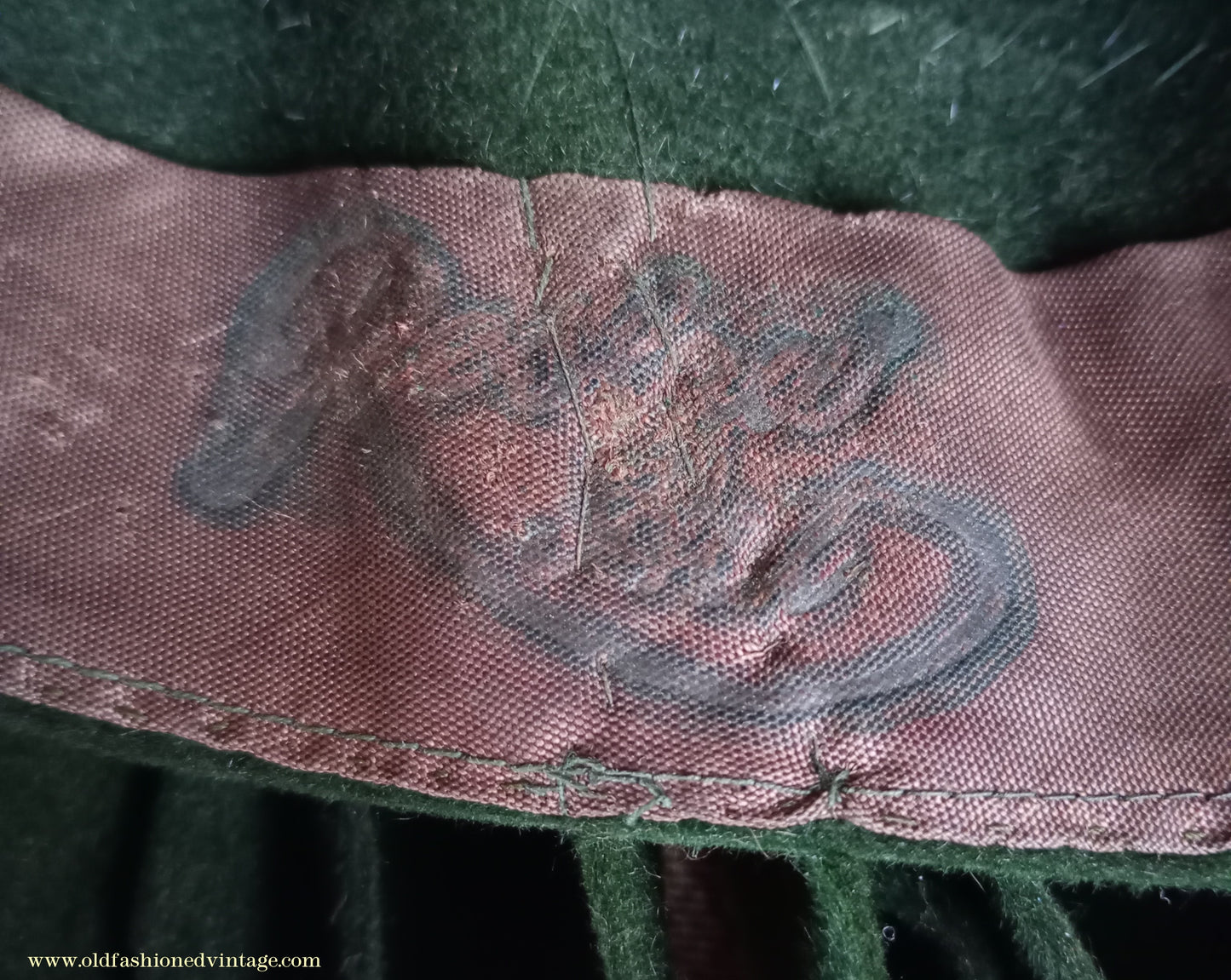 Vintage 1930s Green Felt Hat Asymmetrical Deco Cloche Reslaw