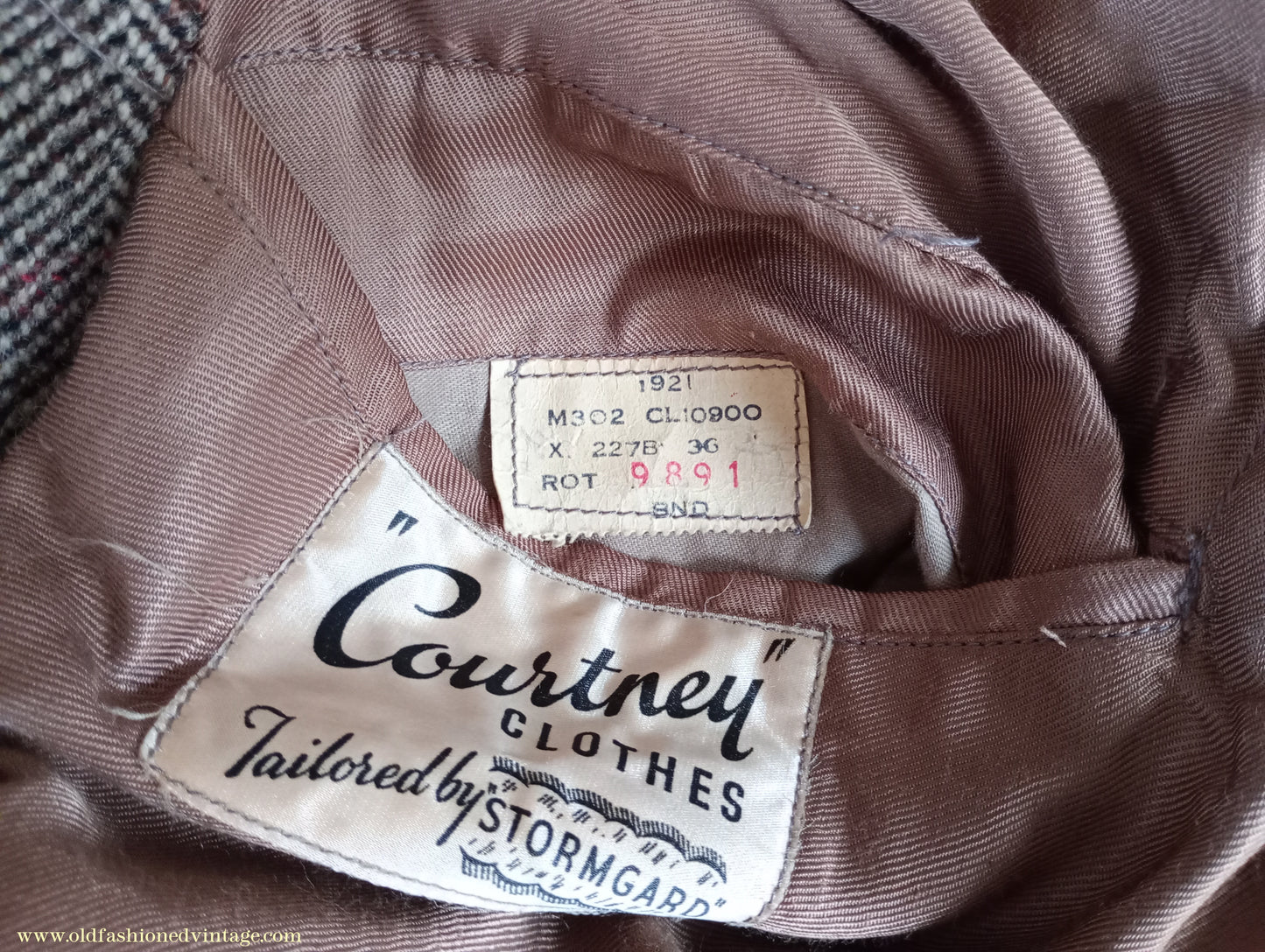 Vintage Mens 1940s CC41 Mens Double Breasted Overcoat Coat Brown Stone Glen Check Wool DB 36"/38"