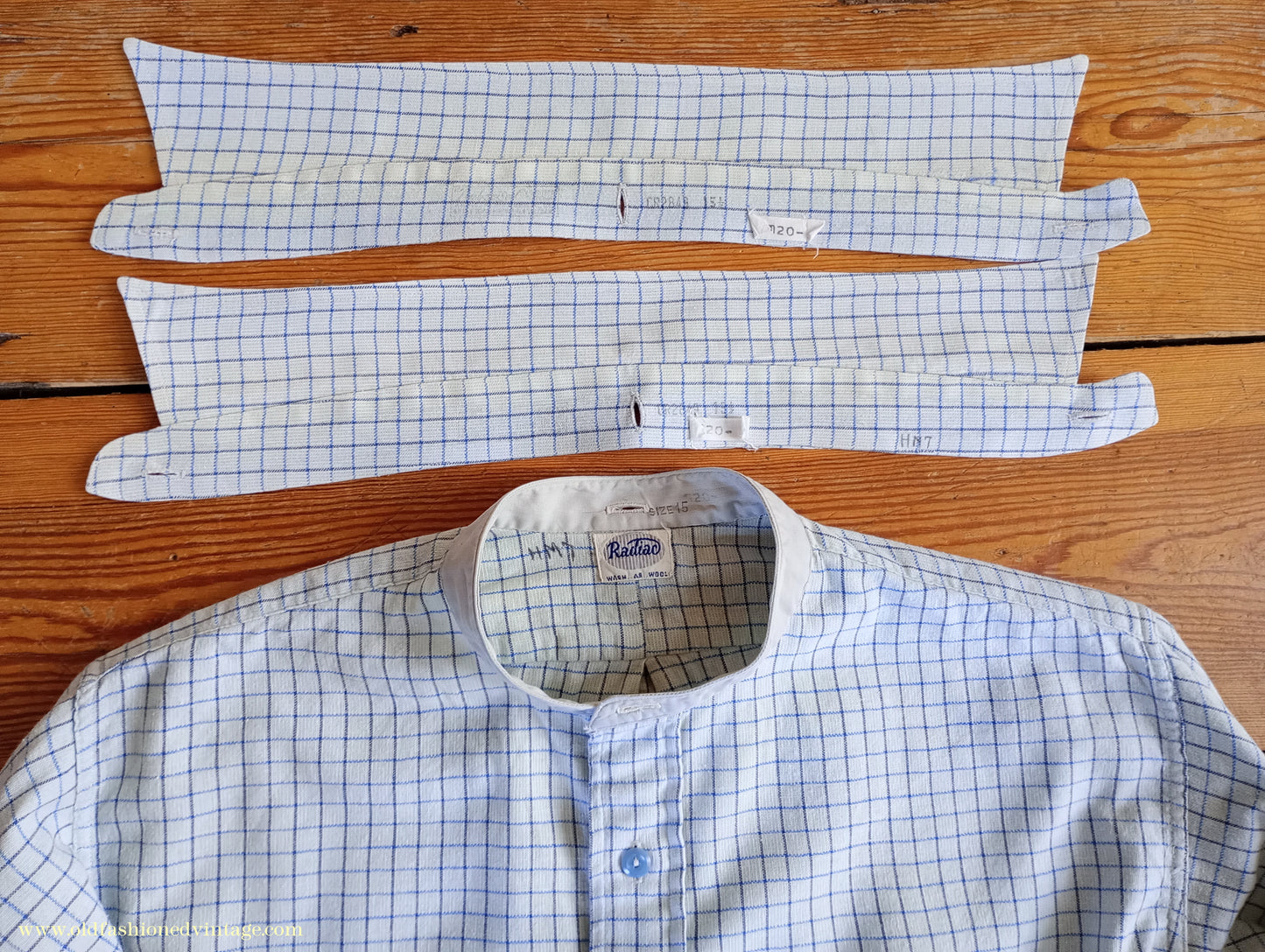 Vintage Mens 1940s Radiac Pullover Collarless Shirt & Collars Blue Check Cotton Work Grandad British Half Placket S