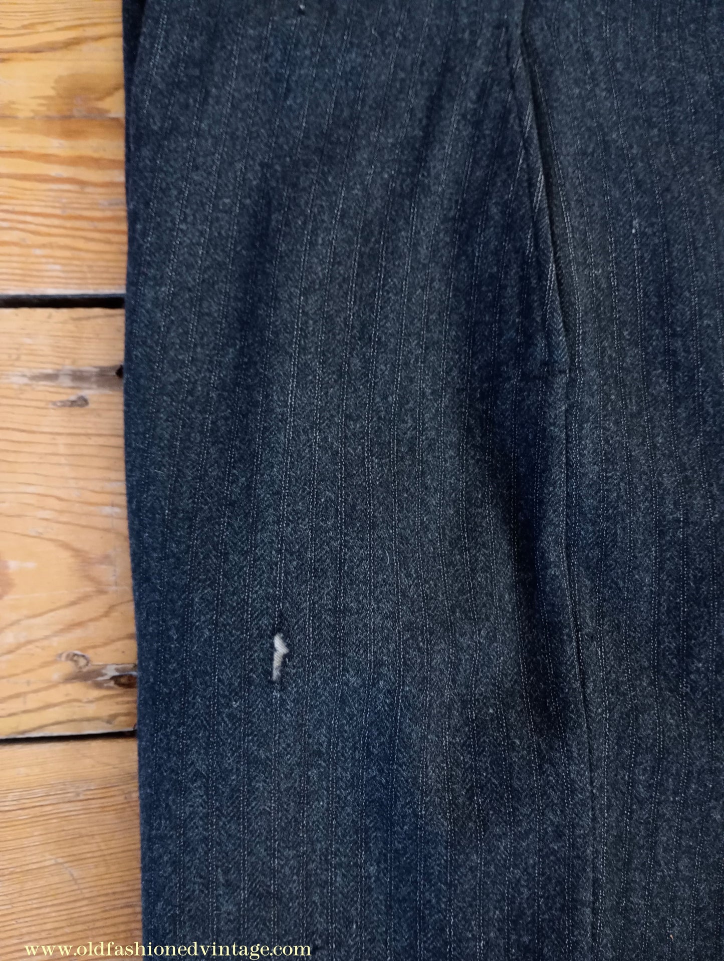 Vintage Mens 1910s 1920s Trousers Charcoal Grey Herringbone Wool Pants Shabby Distressed Workwear Edwardian 38"