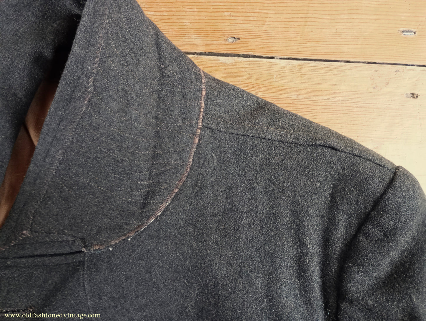 Vintage Mens Timeworn 1930s 1940s Back Belted Double Breasted Work Jacket Brown Wool 38"