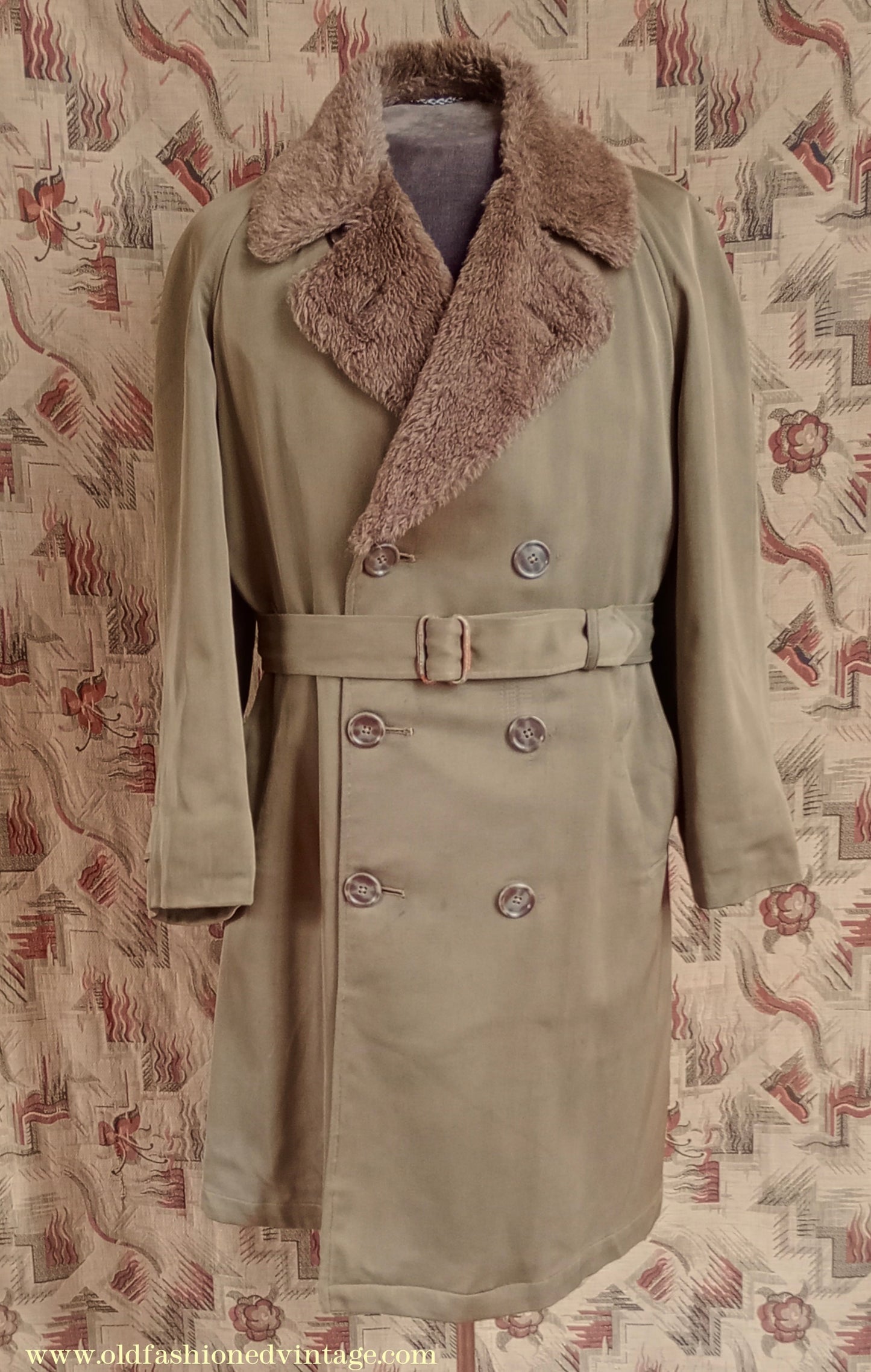 Vintage 1940s Mens Storm Coat Double Breasted Raglan Overcoat Alpaca Pile Teddy Bear Faux Fur Collar & Lining Small