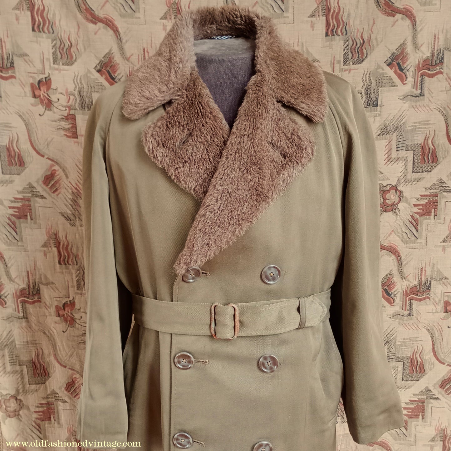 Vintage 1940s Mens Storm Coat Double Breasted Raglan Overcoat Alpaca Pile Teddy Bear Faux Fur Collar & Lining Small