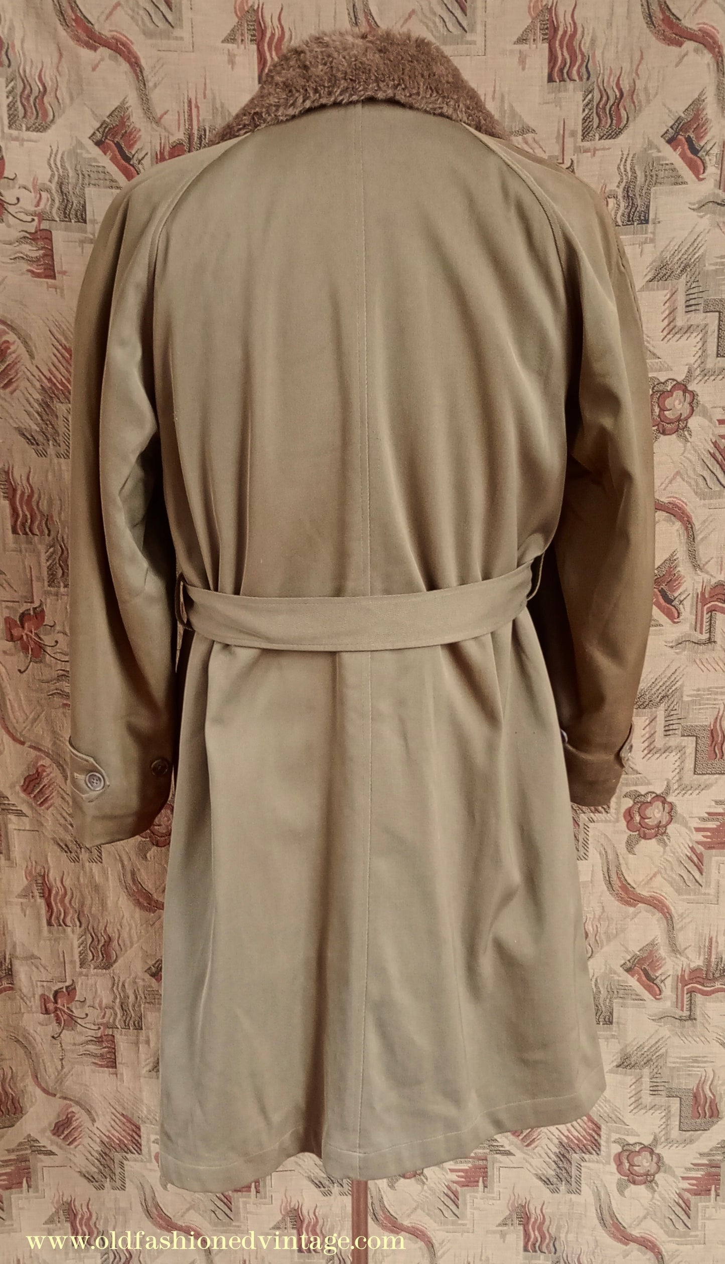 Vintage 1940s Mens Storm Coat Double Breasted Raglan Overcoat Alpaca Pile Teddy Bear Faux Fur Collar & Lining Small