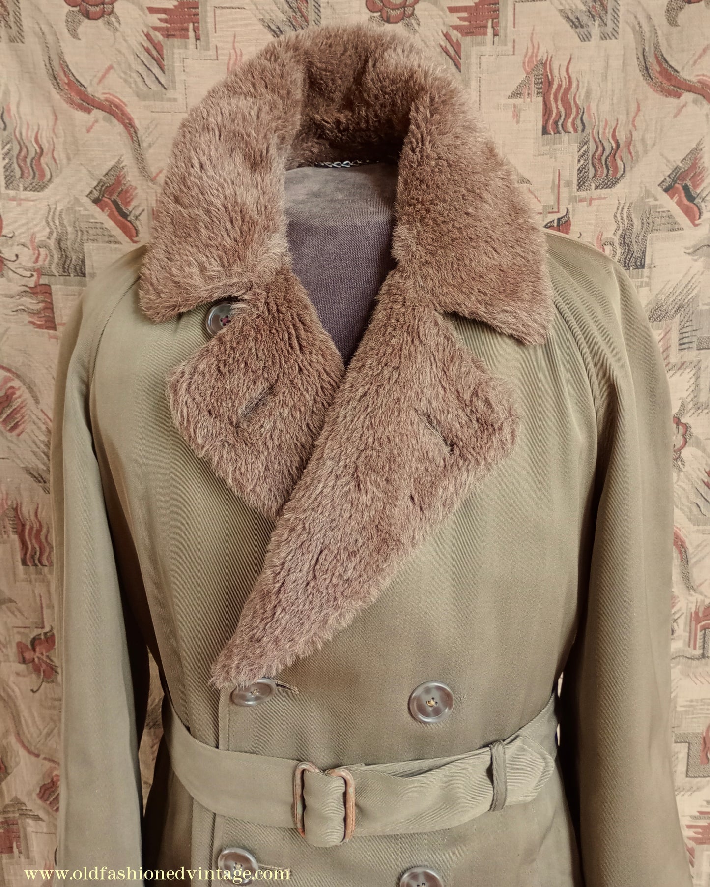 Vintage 1940s Mens Storm Coat Double Breasted Raglan Overcoat Alpaca Pile Teddy Bear Faux Fur Collar & Lining Small