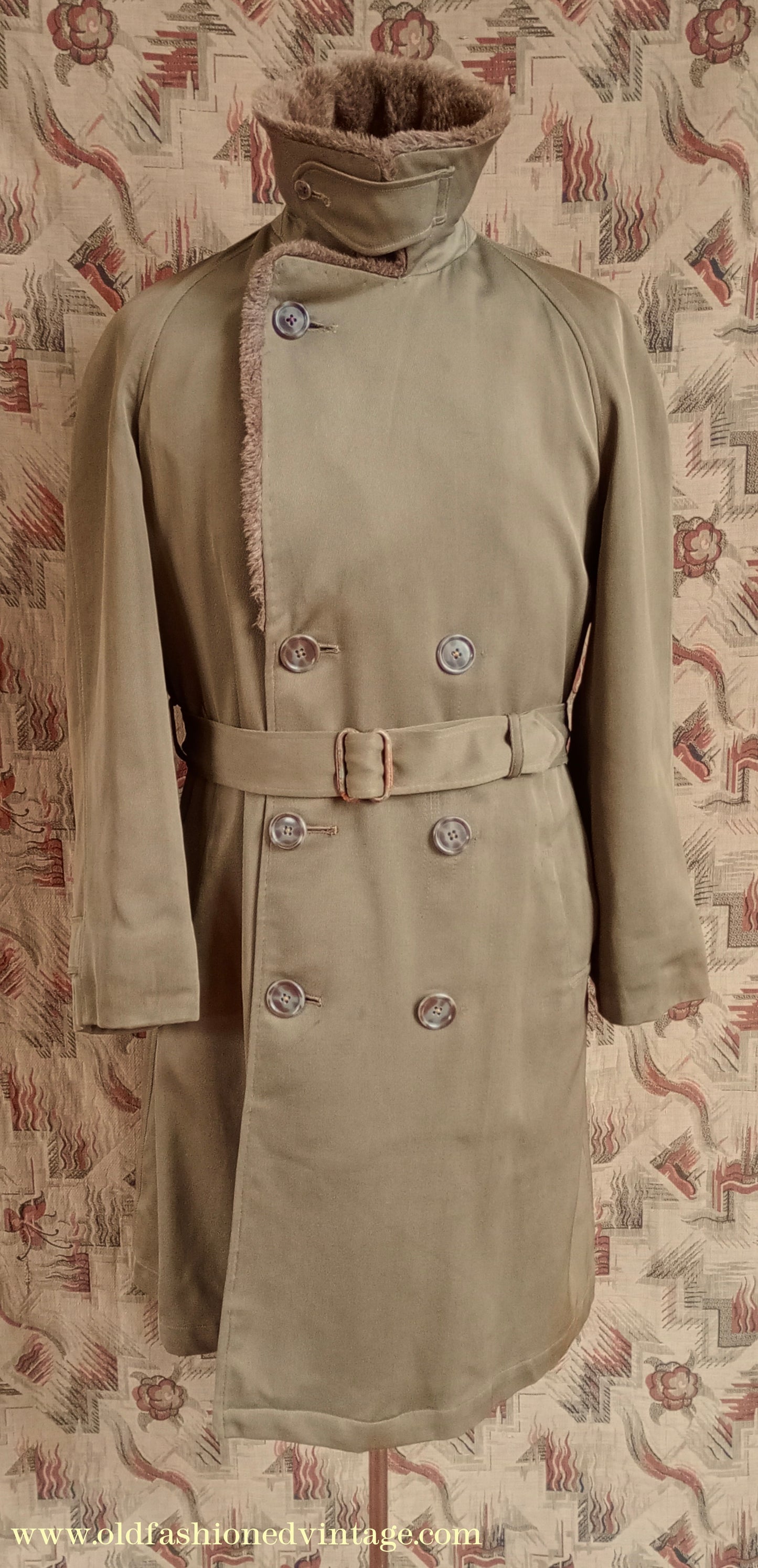 Vintage 1940s Mens Storm Coat Double Breasted Raglan Overcoat Alpaca Pile Teddy Bear Faux Fur Collar & Lining Small