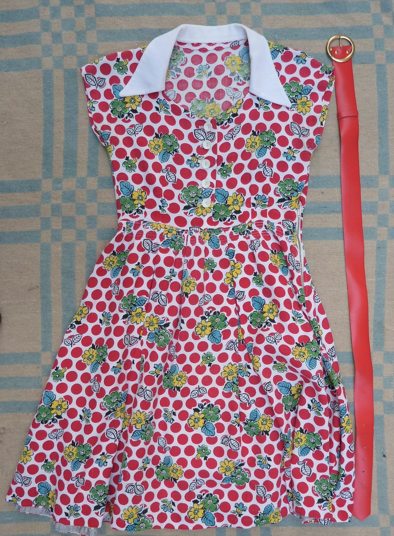 Vintage 1950s Home Made Cotton Dress Red White Bold Novelty Spotty Bust 32" max. WomensUK XS