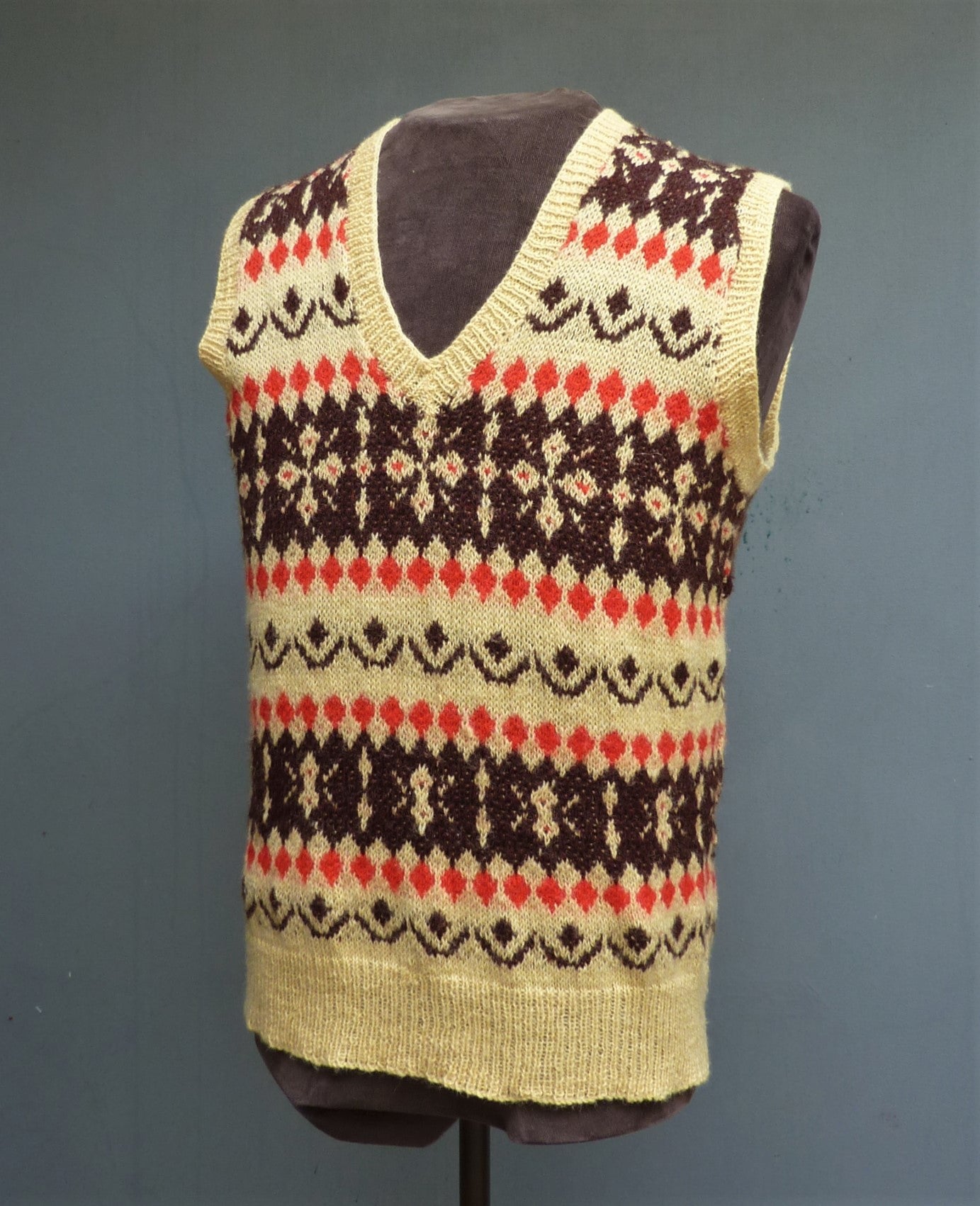 Vintage Mens Hand Knitted Fair Isle Slipover Sweater Vest Yellow Brown Red 1940s WW2 1950s Fairisle Tank Top