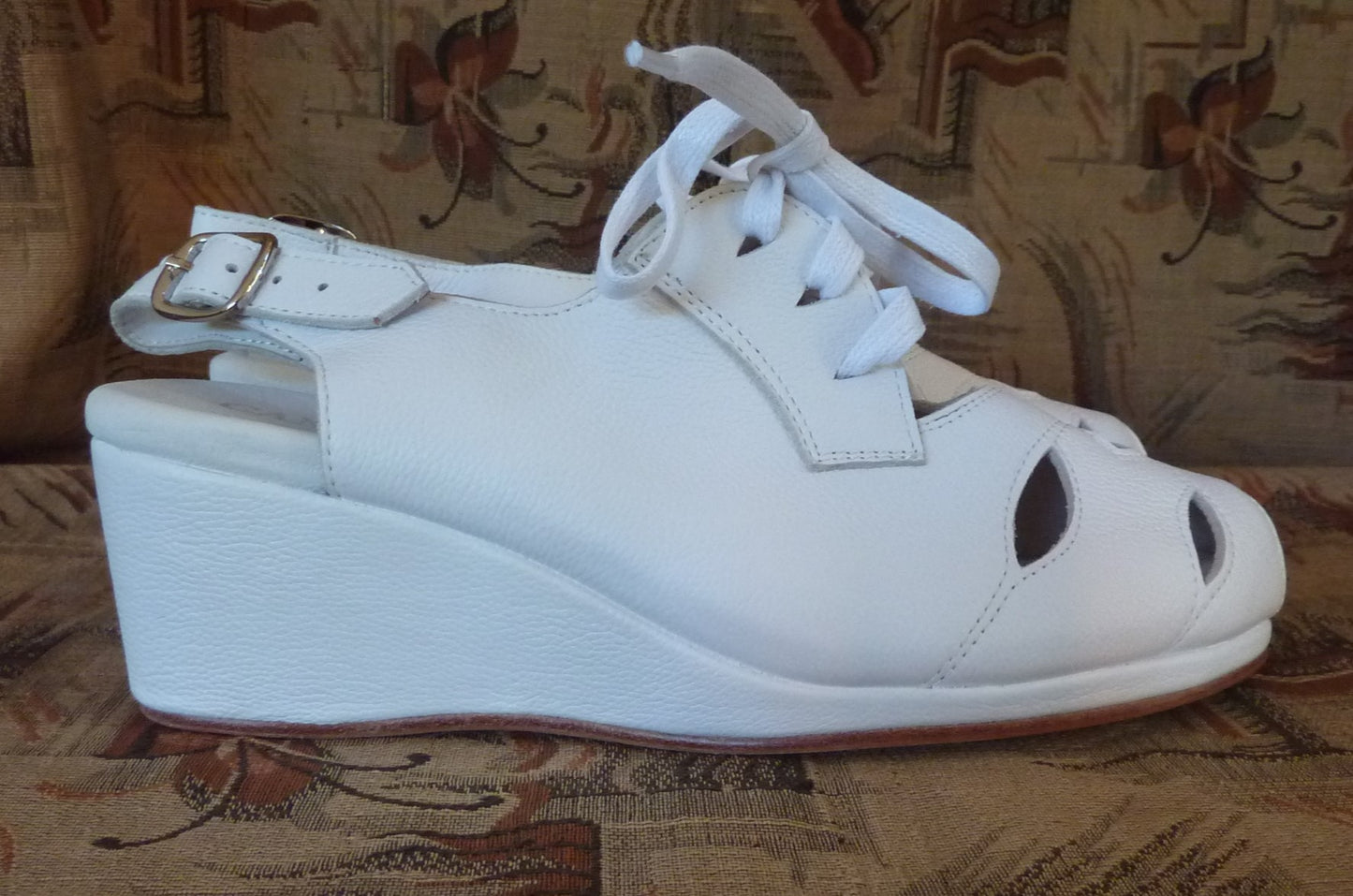 Vintage 1940s Style Wedge Shoes White Leather Sandals Canama 40s UK6