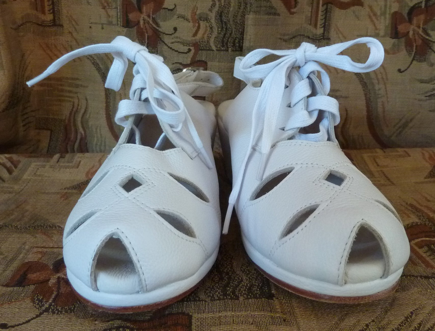 Vintage 1940s Style Wedge Shoes White Leather Sandals Canama 40s UK6
