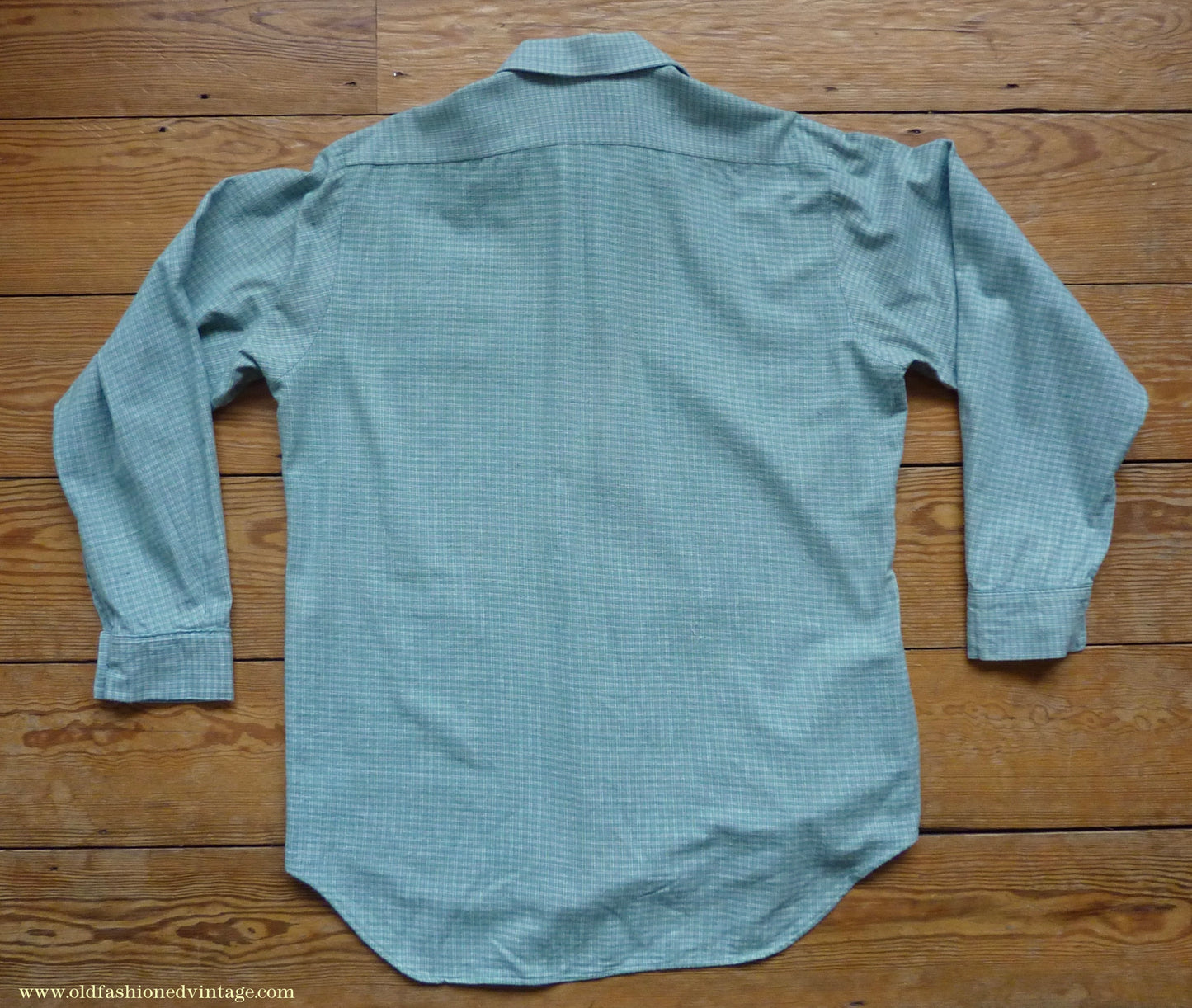 Vintage Mens 1970s Pullover Work Shirt Green Check Cotton Flannel British Overhead Tunic Half Buttoned 16 1/2"