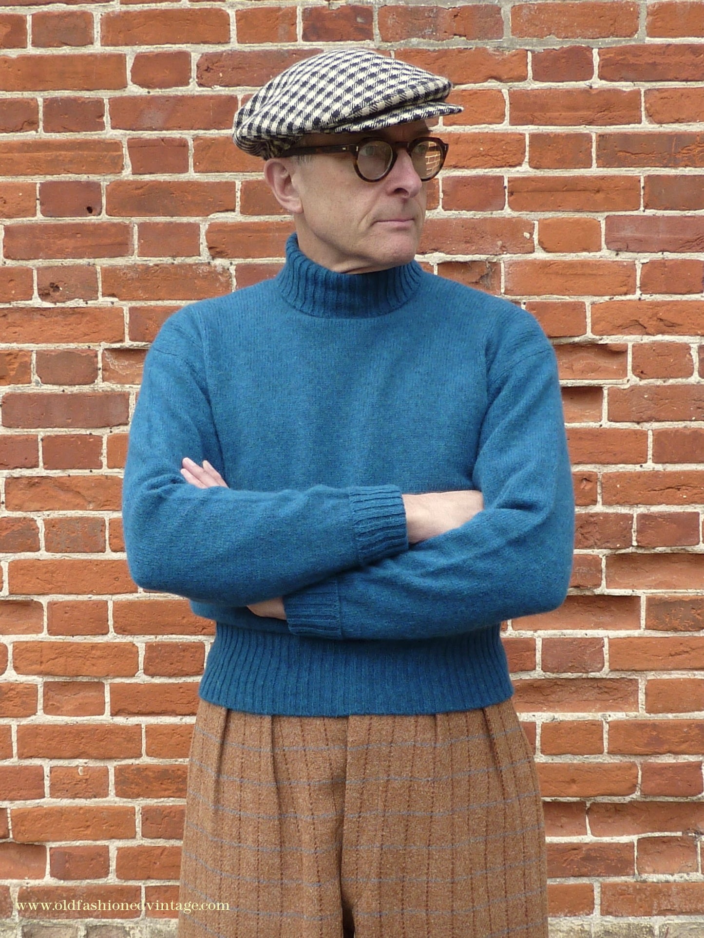 Old Fashioned Garments Vintage Reproduction 1940s Mens Roll Neck Jumper Cobalt Blue Melange Polo Turtle Sweater M