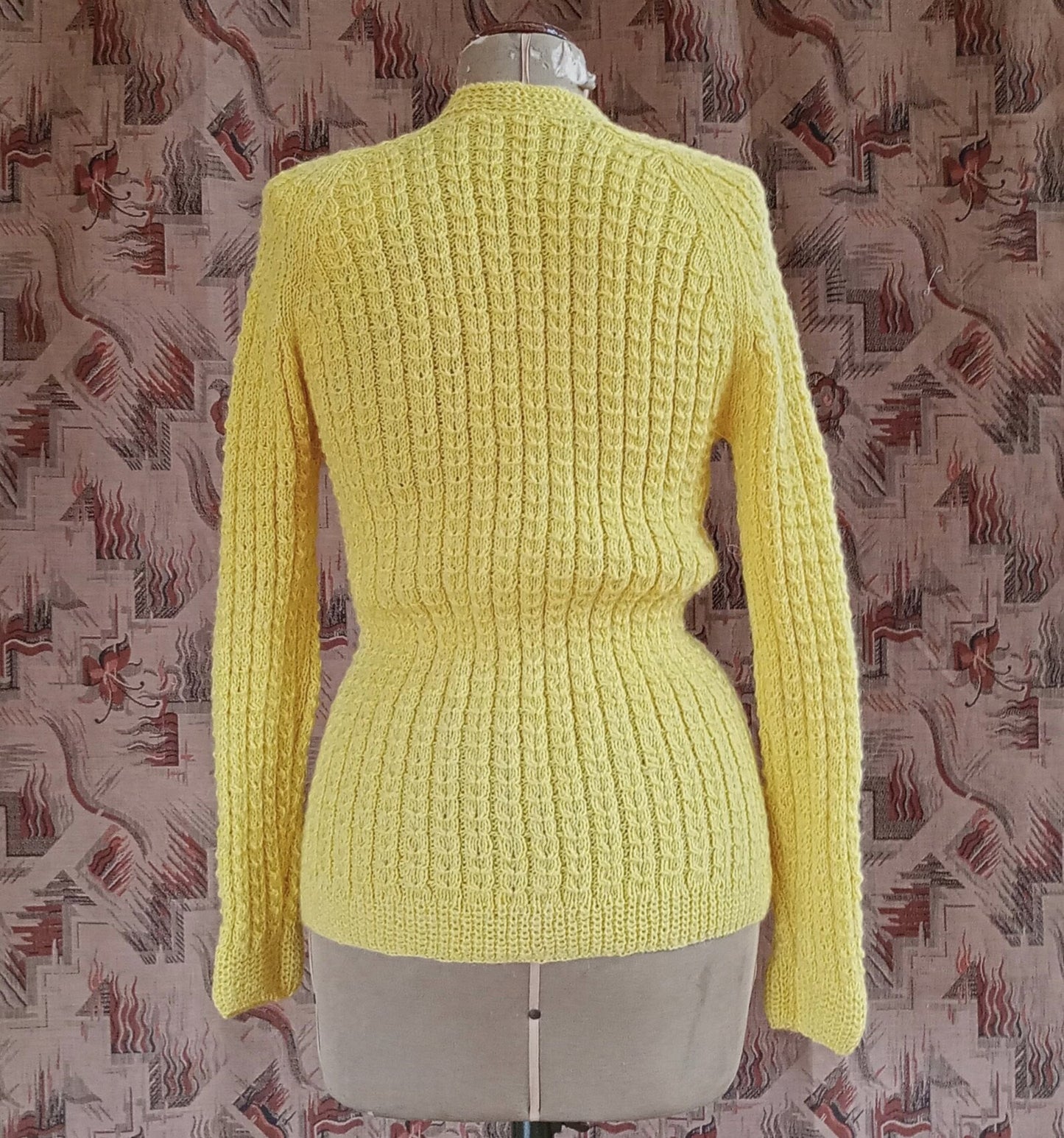 Vintage 1950s Hand Knitted Cardigan Lemon Wool Long Line Raglan UK S/M