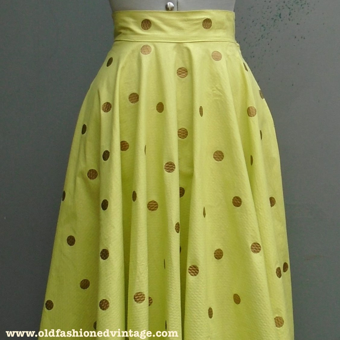 Vintage 1950s Circle Skirt Printed Cotton Novelty Print UK XS