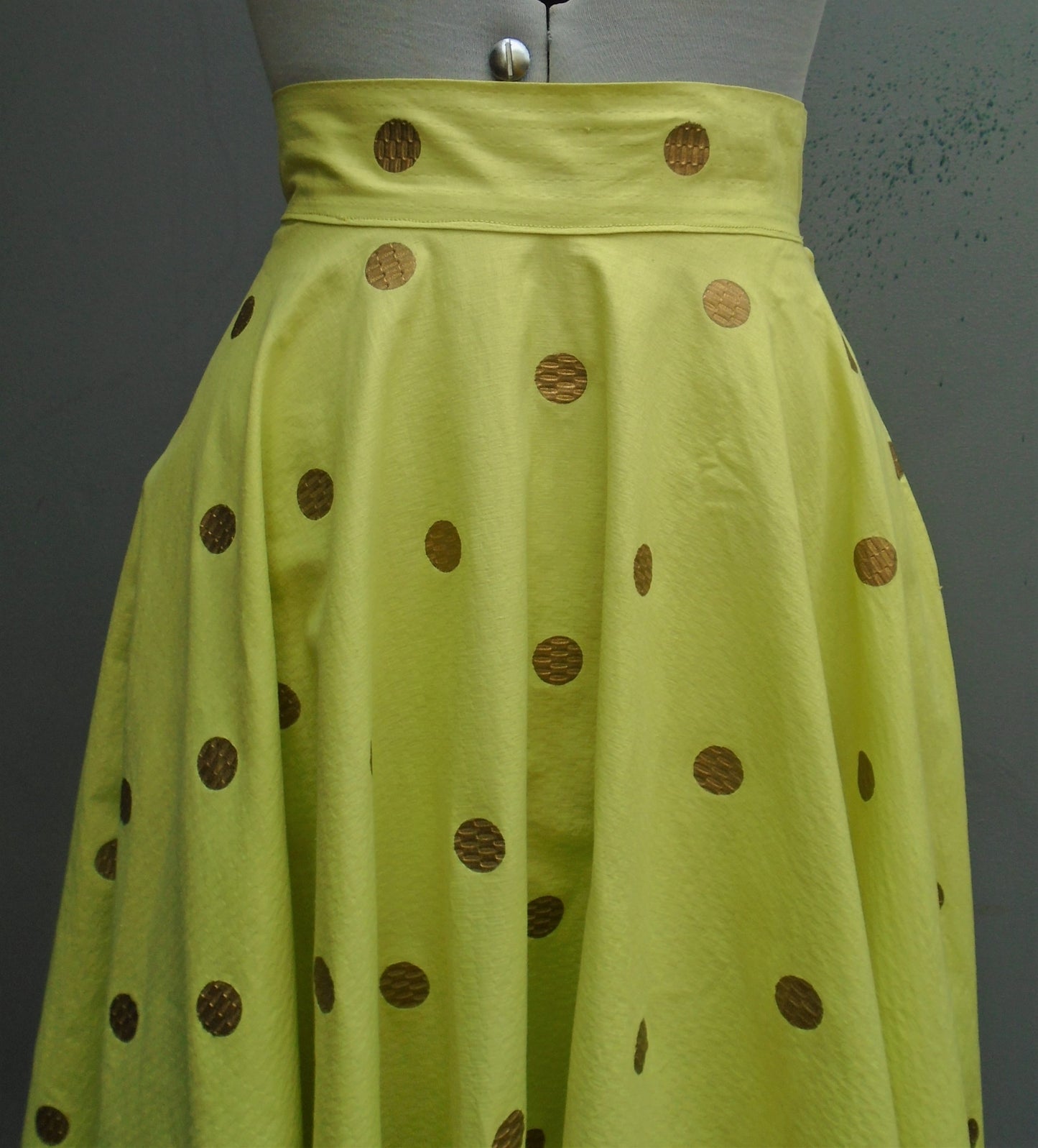 Vintage 1950s Circle Skirt Printed Cotton Novelty Print UK XS