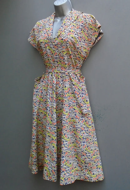 Original 1950s 40s Handmade Dress Novelty Printed Rayon Steam Trains UK XS