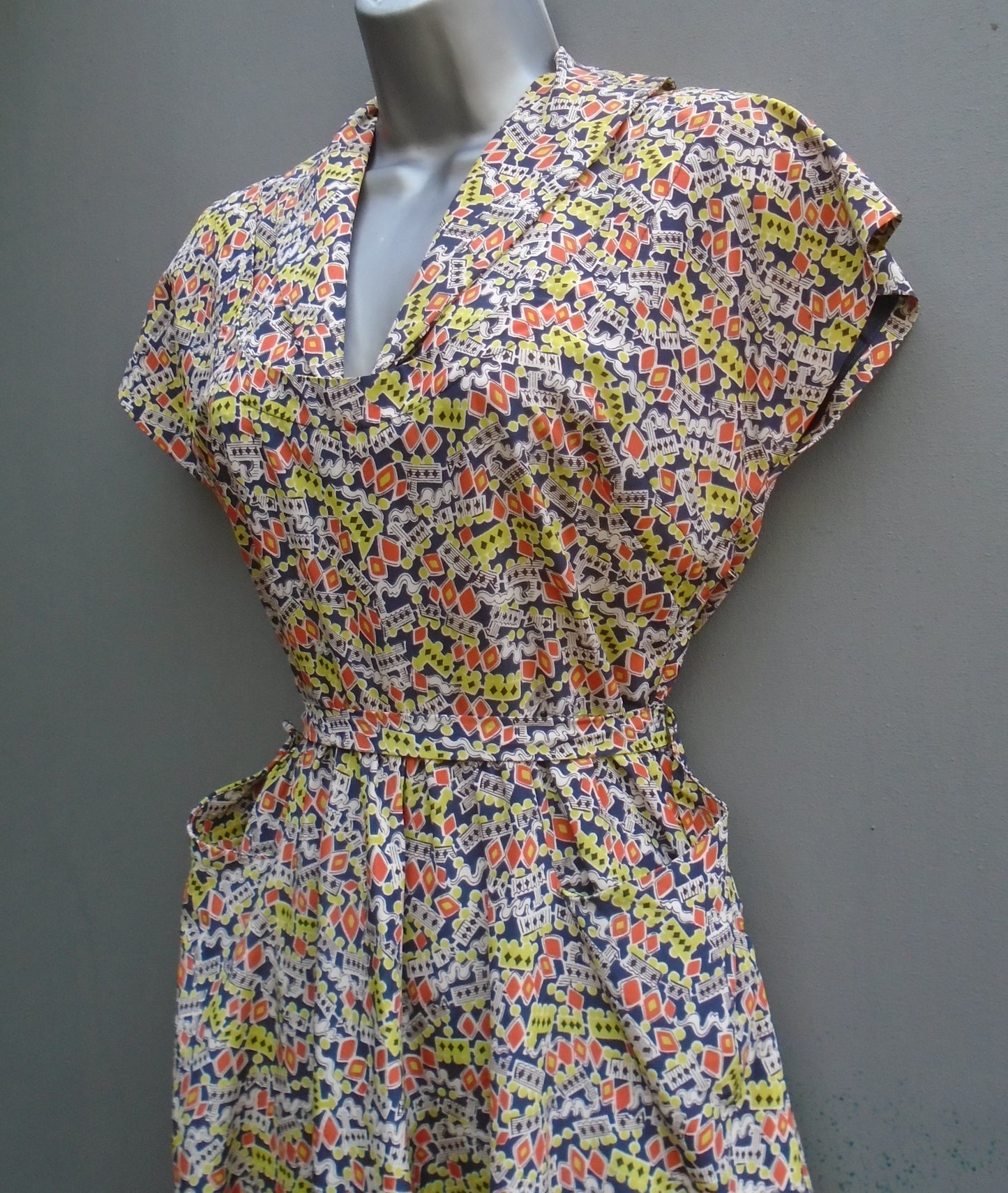 Original 1950s 40s Handmade Dress Novelty Printed Rayon Steam Trains UK XS