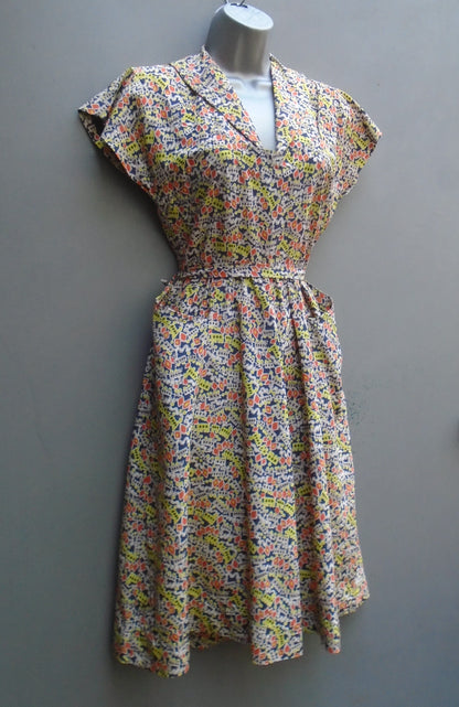 Original 1950s 40s Handmade Dress Novelty Printed Rayon Steam Trains UK XS