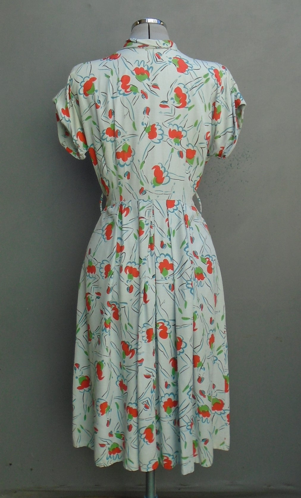 Superb Bold Novelty Print Vintage 1940s Dress Zip Front Ballet Dancers Ballerinas UK M