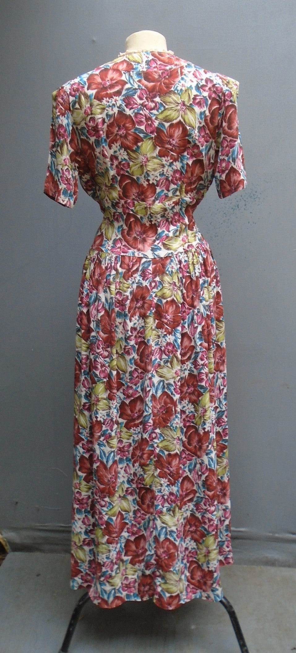 Vintage 1940s Afternoon Dress Novelty Bold Floral Print Long Garden Party Dance Gown UK S