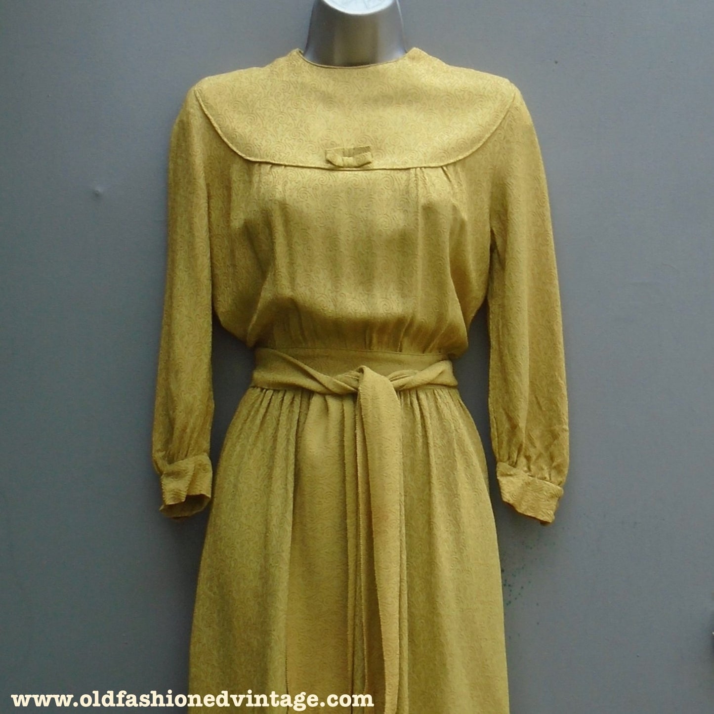 Original 1940s 30s Handmade Vintage Dress Chartreuse Rayon Crepe UK XS/S