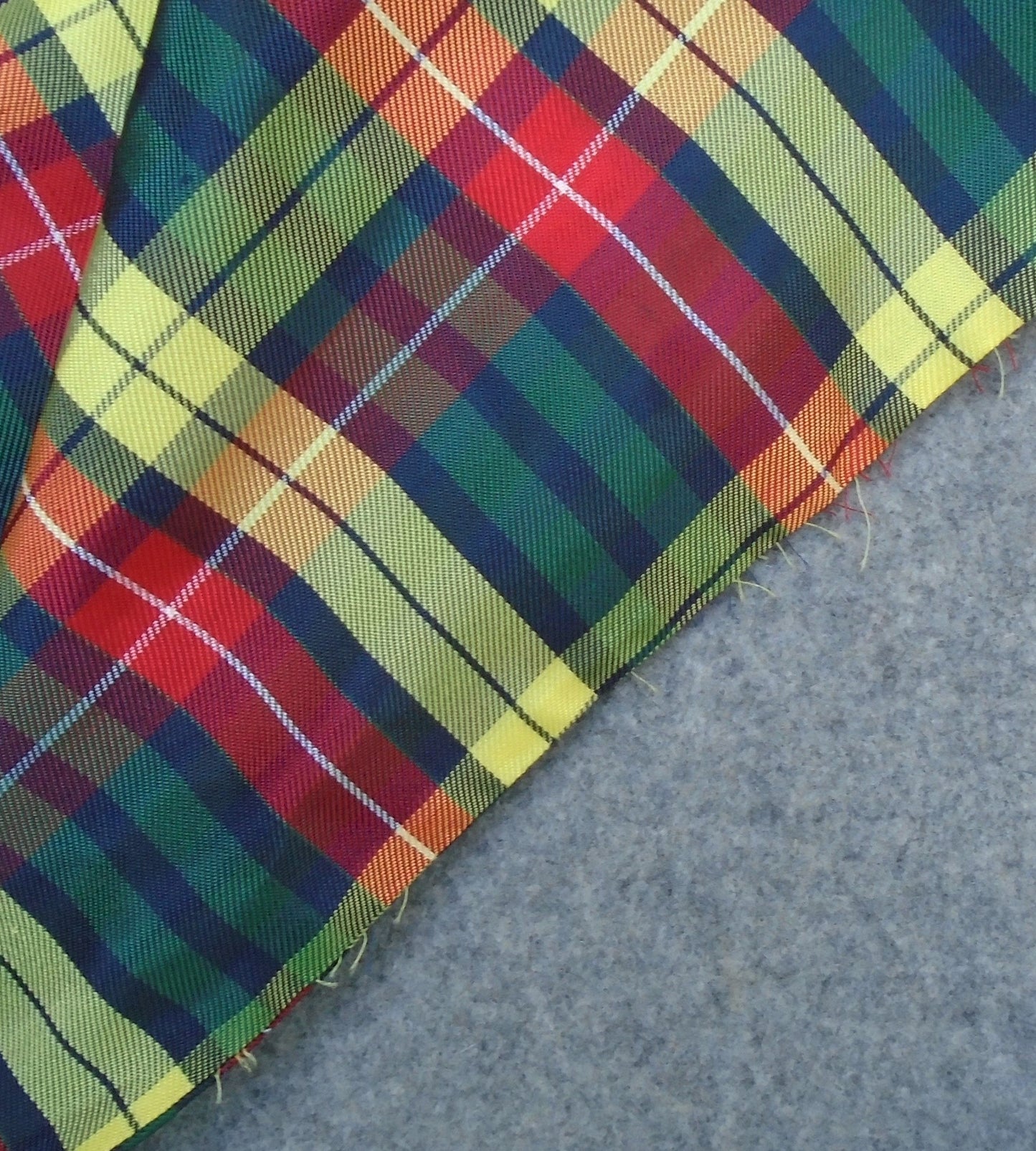 Rare 1940s WW2 50s Lounging Pyjamas PJs Tartan Plaid Rayon UK S