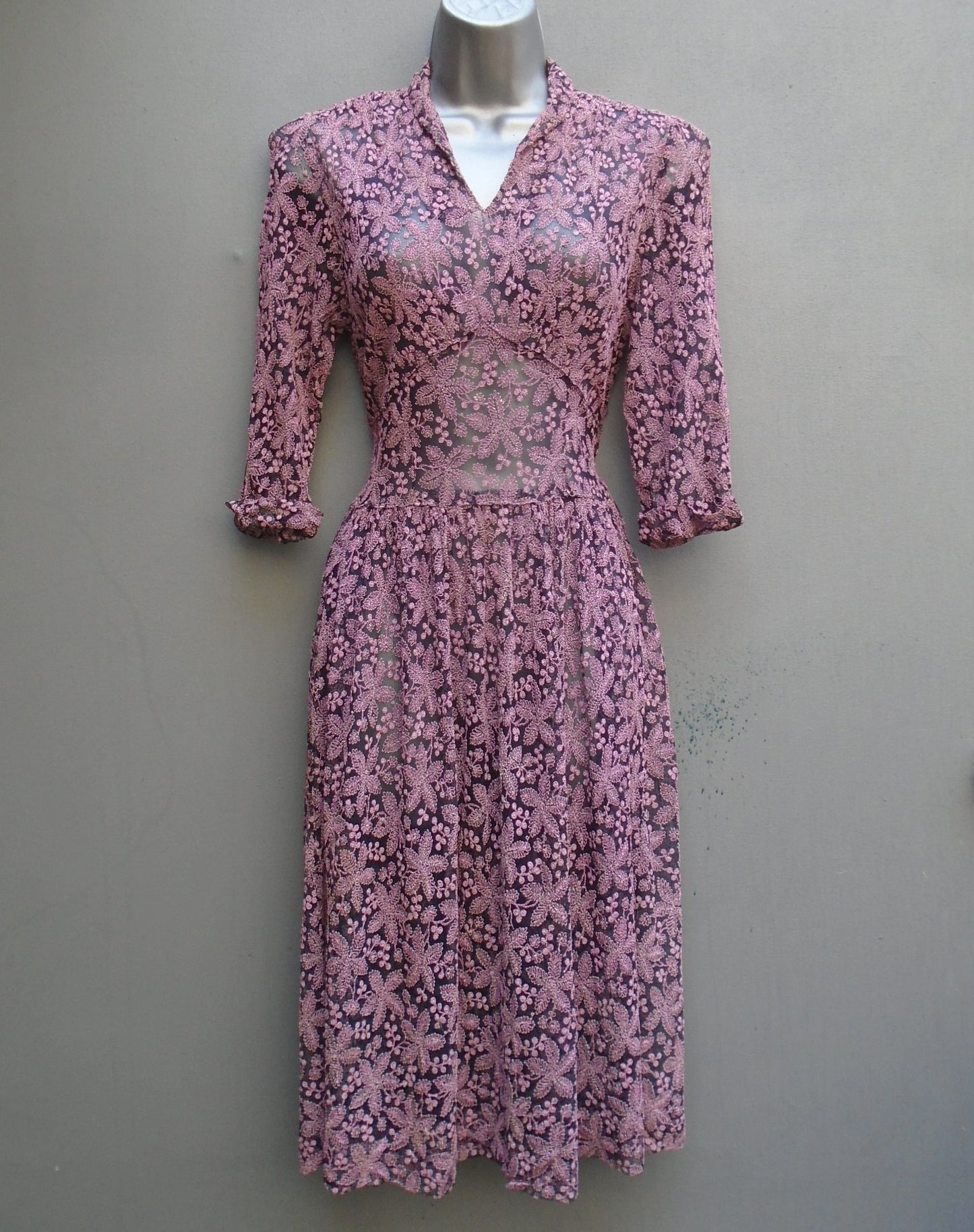 Outstanding Original Vintage 1940s Handmade Dress Blue Pink Lace Deco UK XXS