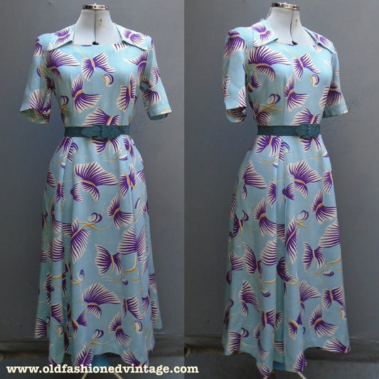 Vintage 1950s Dress Blue Purple Bold Novelty Floral Print UK XS