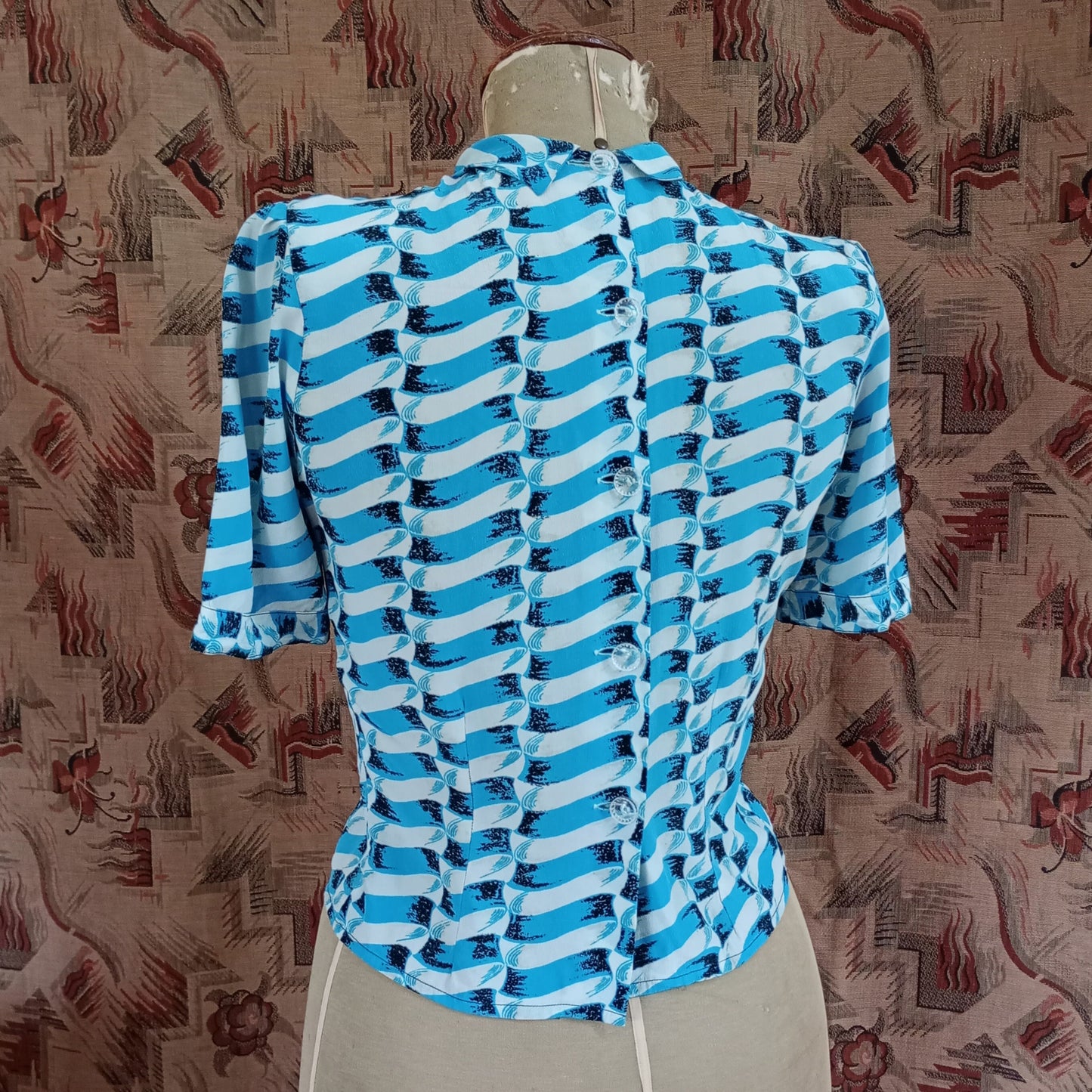 Superb Vintage 1940s Crepe Blouse Geometric Print Shirt UK XS