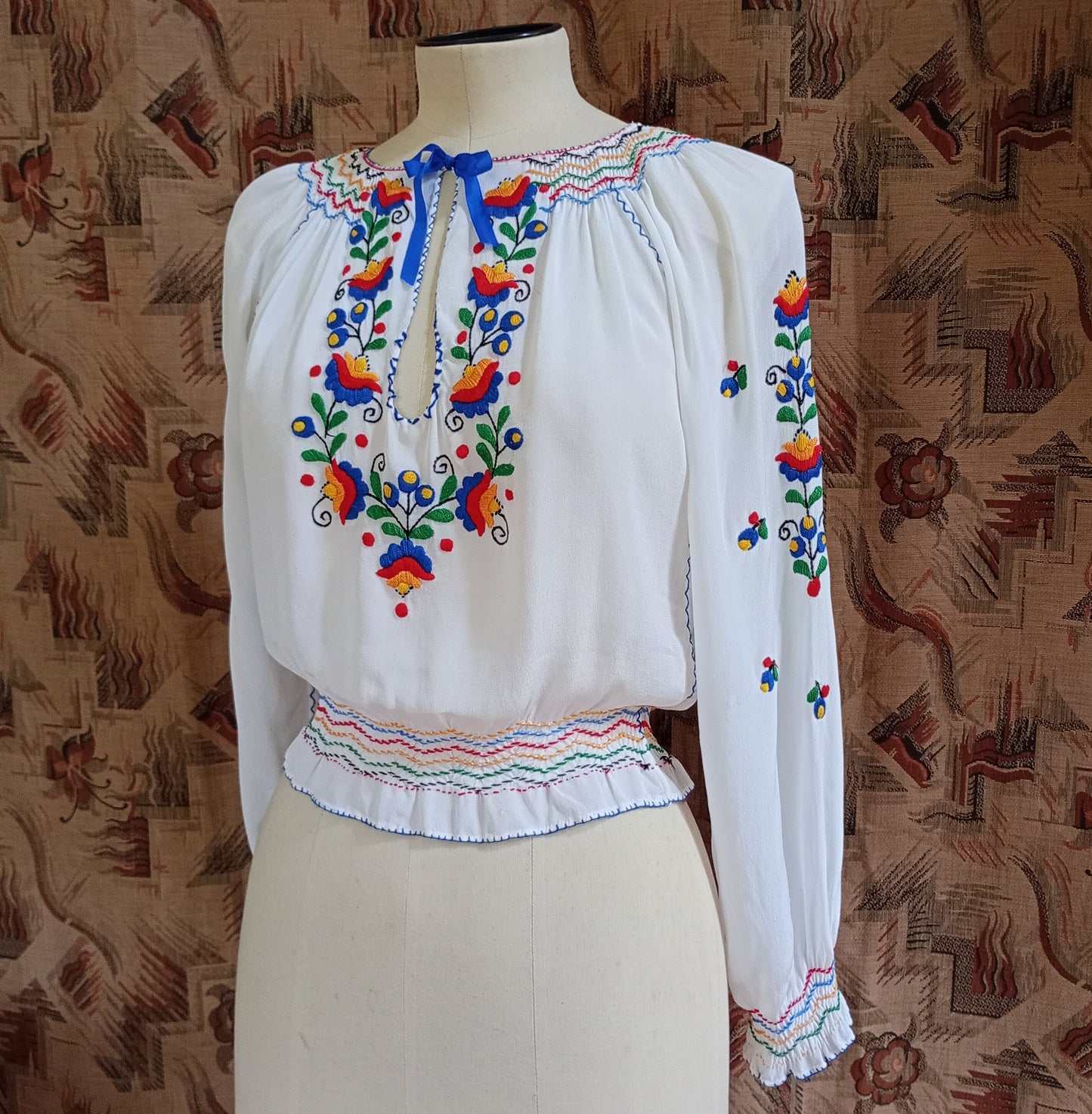 Vintage 1940s 50s Hungarian Style Hand Embroidered Peasant Blouse UK S