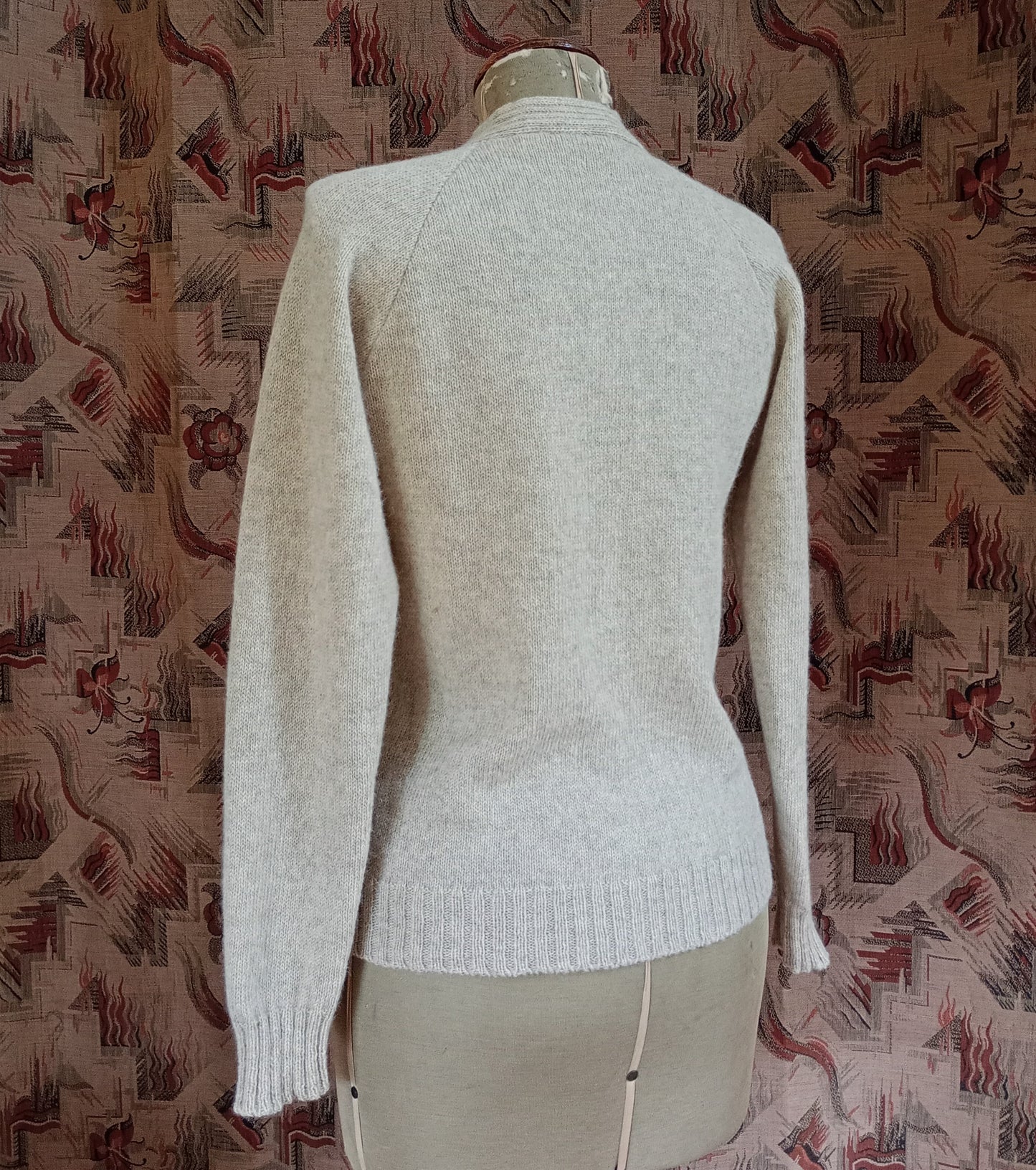 Original Vintage 1950s Knitted Cardigan Sweater Oatmeal Beige Shetland Wool UK S/M