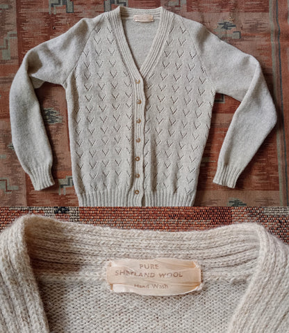 Original Vintage 1950s Knitted Cardigan Sweater Oatmeal Beige Shetland Wool UK S/M