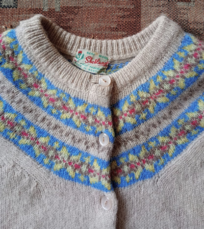 Original Vintage 1950s Knitted Cardigan Sweater Oatmeal Fair Isle Yoke UK S/M