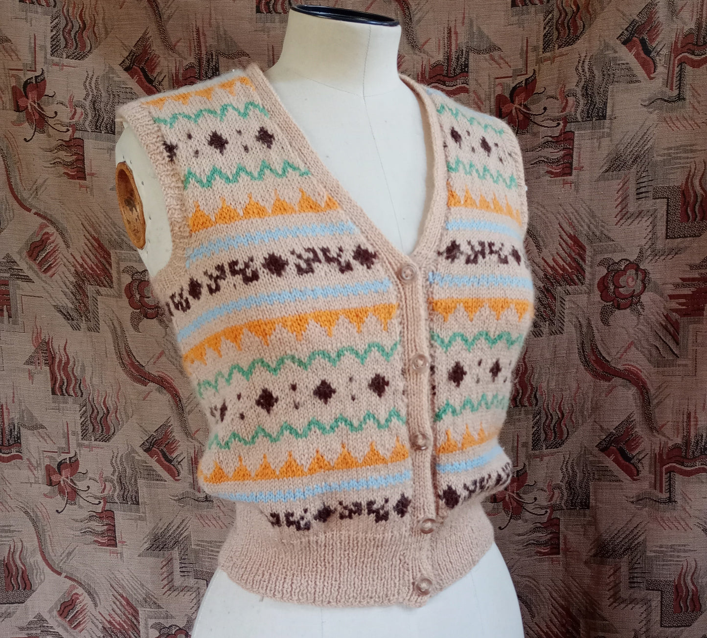 Vintage 1950s Hand Knitted Waistcoat Fair Isle Beige Sleeveless Cardigan Bust 30" Womens UK XXS