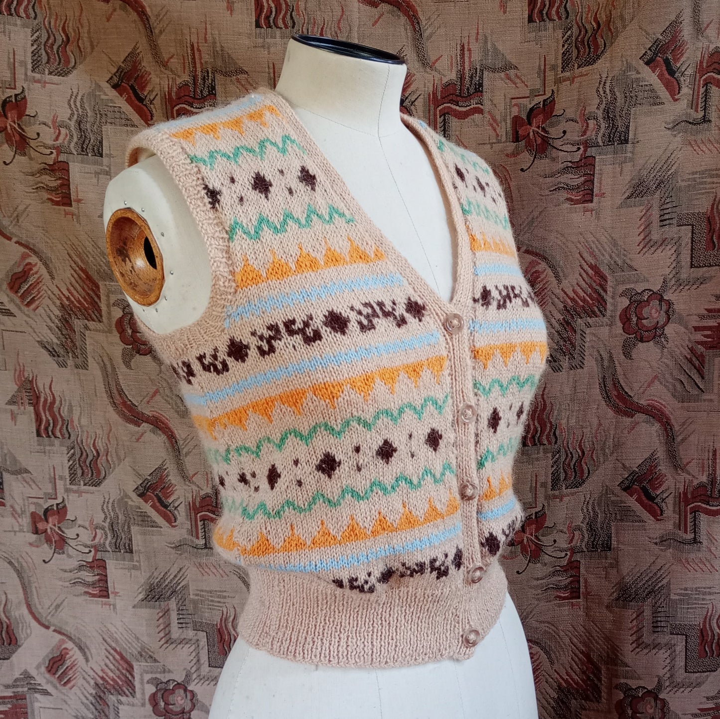 Vintage 1950s Hand Knitted Waistcoat Fair Isle Beige Sleeveless Cardigan Bust 30" Womens UK XXS
