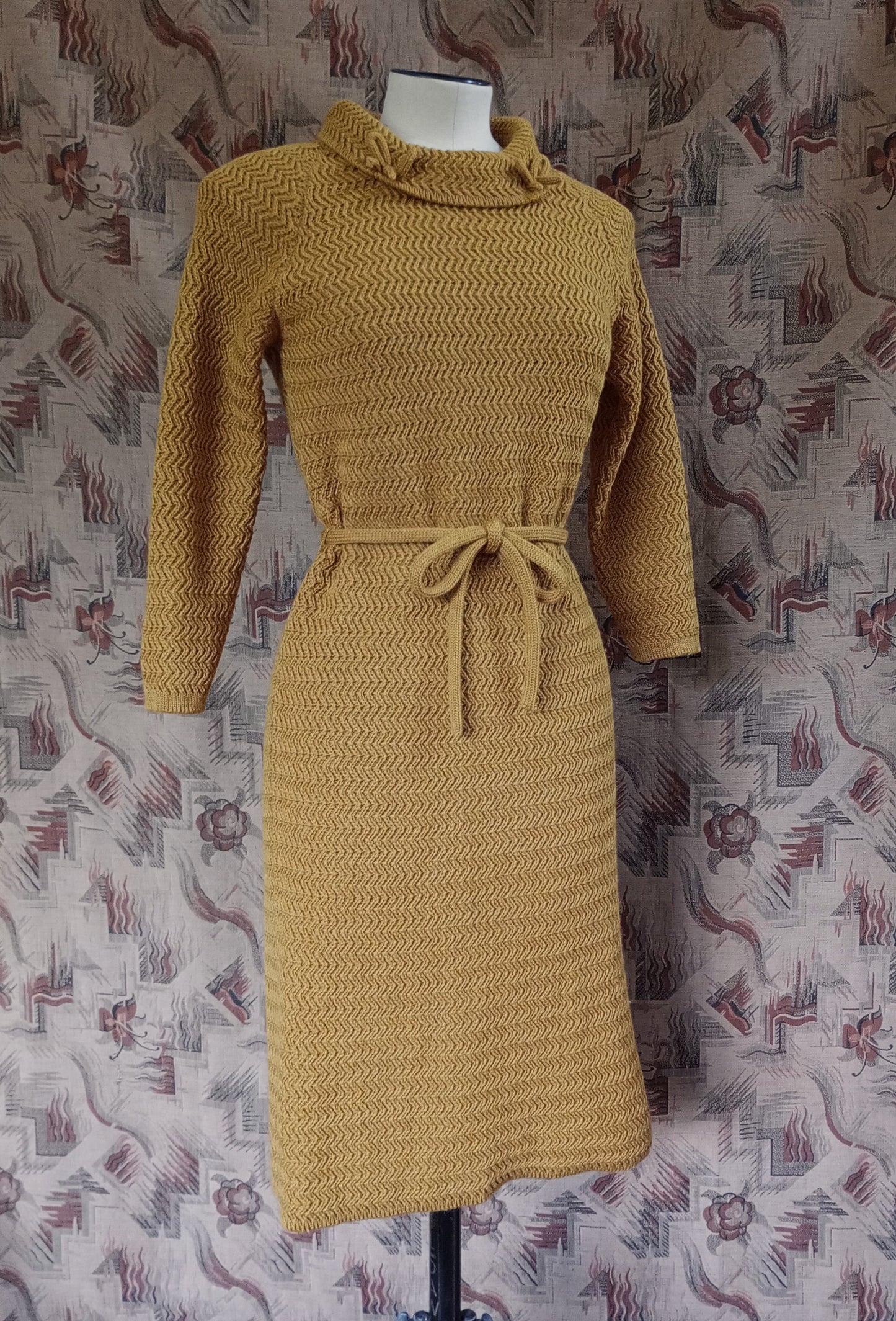 Vintage 1960s Mustard Wool Knitted Dress Zig Zag Knit Wiggle Skirt UK S/M