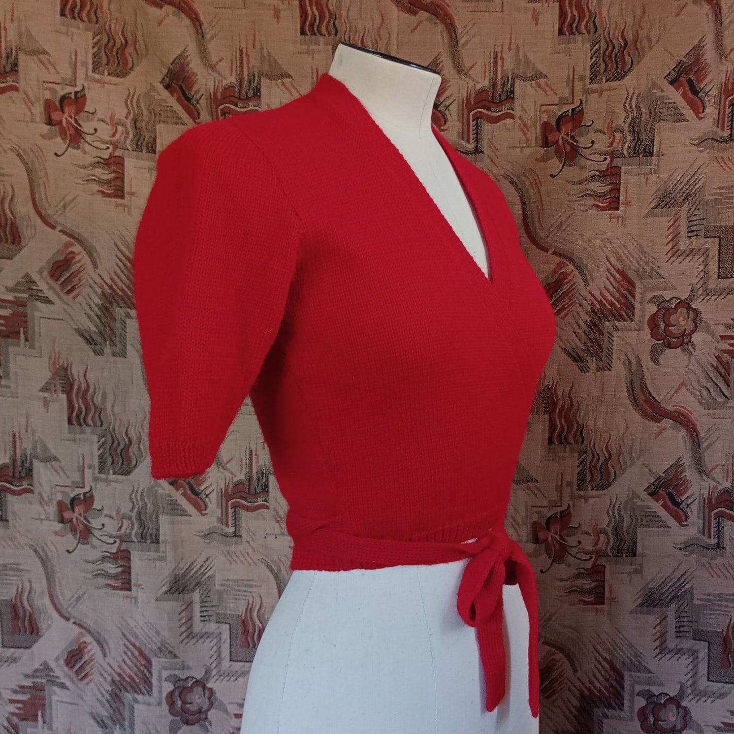 Reproduction 1940s Ballerina Cardigan Red Wool UK XS/S