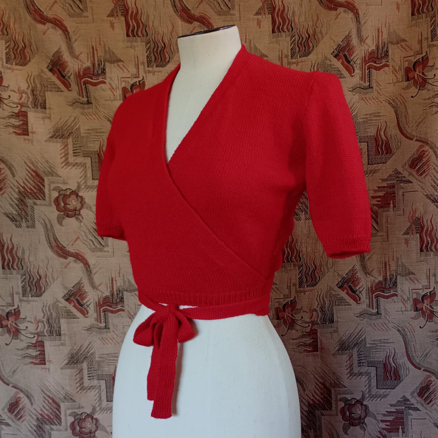 Reproduction 1940s Ballerina Cardigan Red Wool UK XS/S