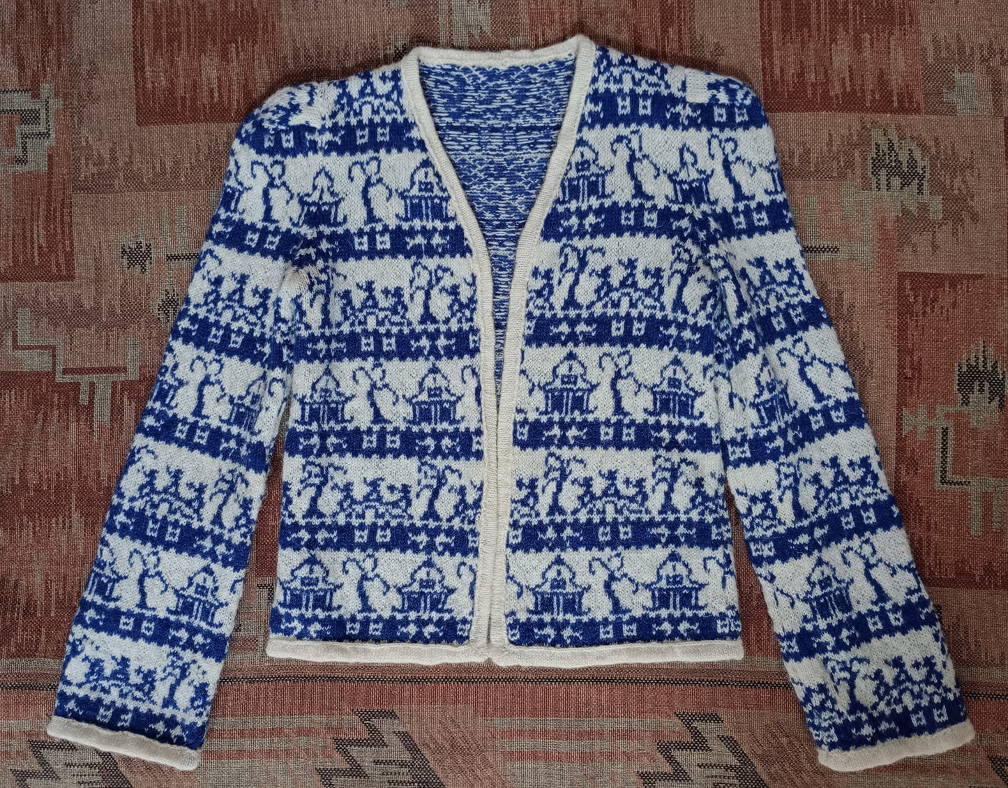 Reproduction 1940s Knitted Cardigan Jacket Fair Isle Willow Pattern UK XS