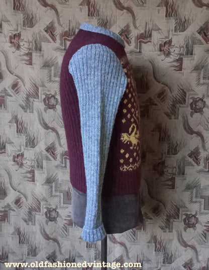 Reproduction Mens 1940s Fairisle Jumper Heraldic Design Picture Knit Sweater Burgundy Grey Yellow S