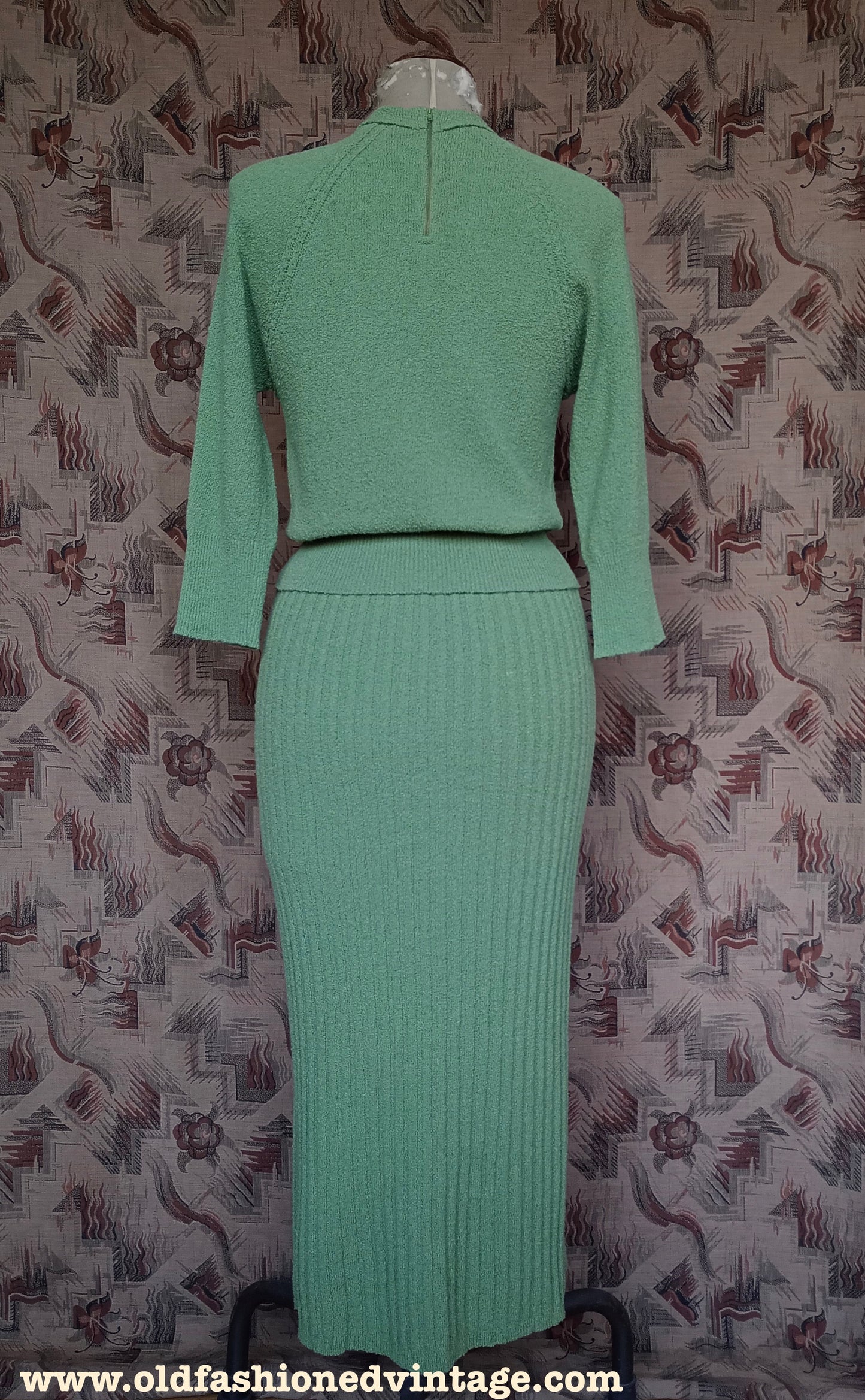 Vintage 1950s Green Wool Knit Set Sweater Skirt 40s UK S