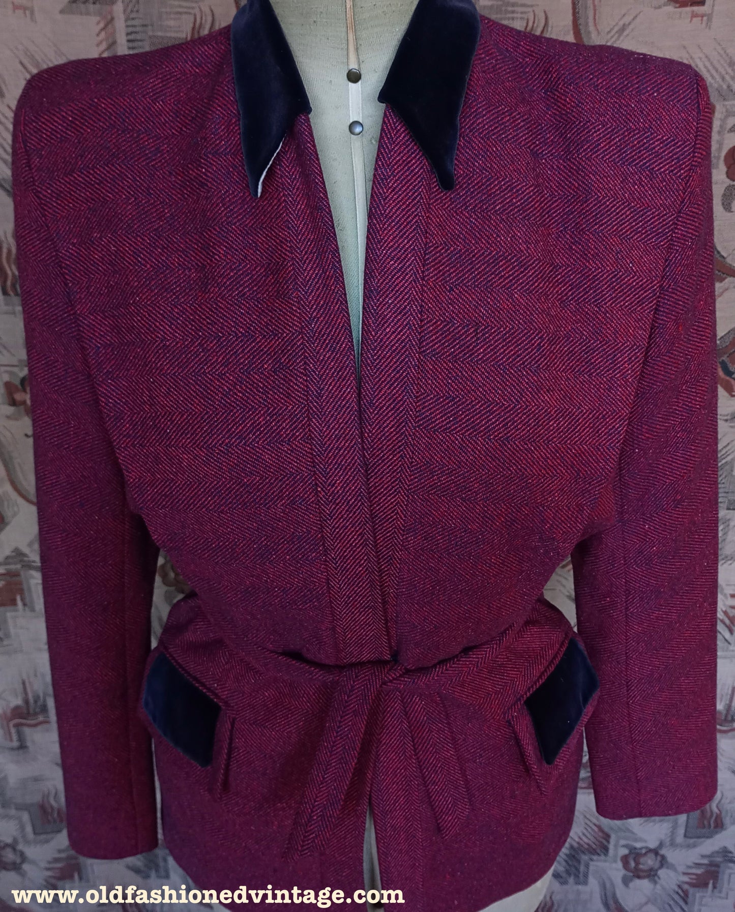 Vintage 1940s Jacket Red Blue Striped Velvet Collar UK S/M