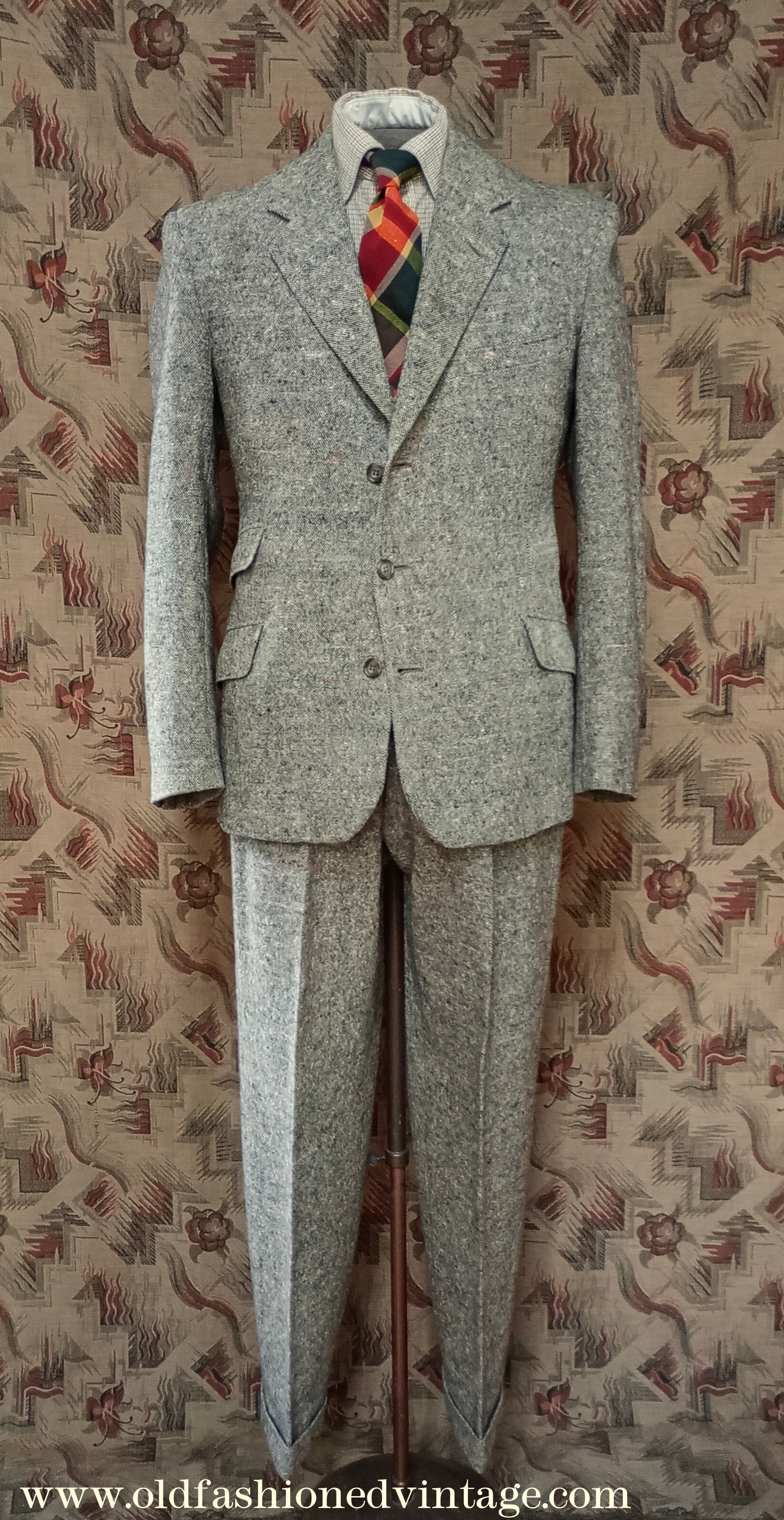 Vintage 1950s Mens Bespoke Donegal Tweed Suit 38