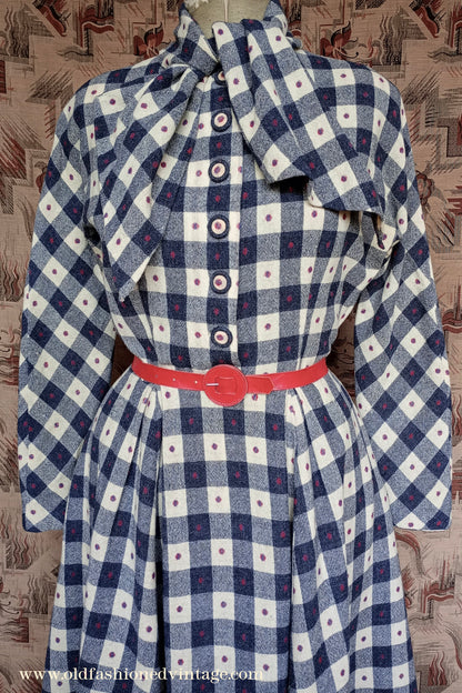 Vintage 1940s Spotty Checked Wool Dress Scarf Collar UK S